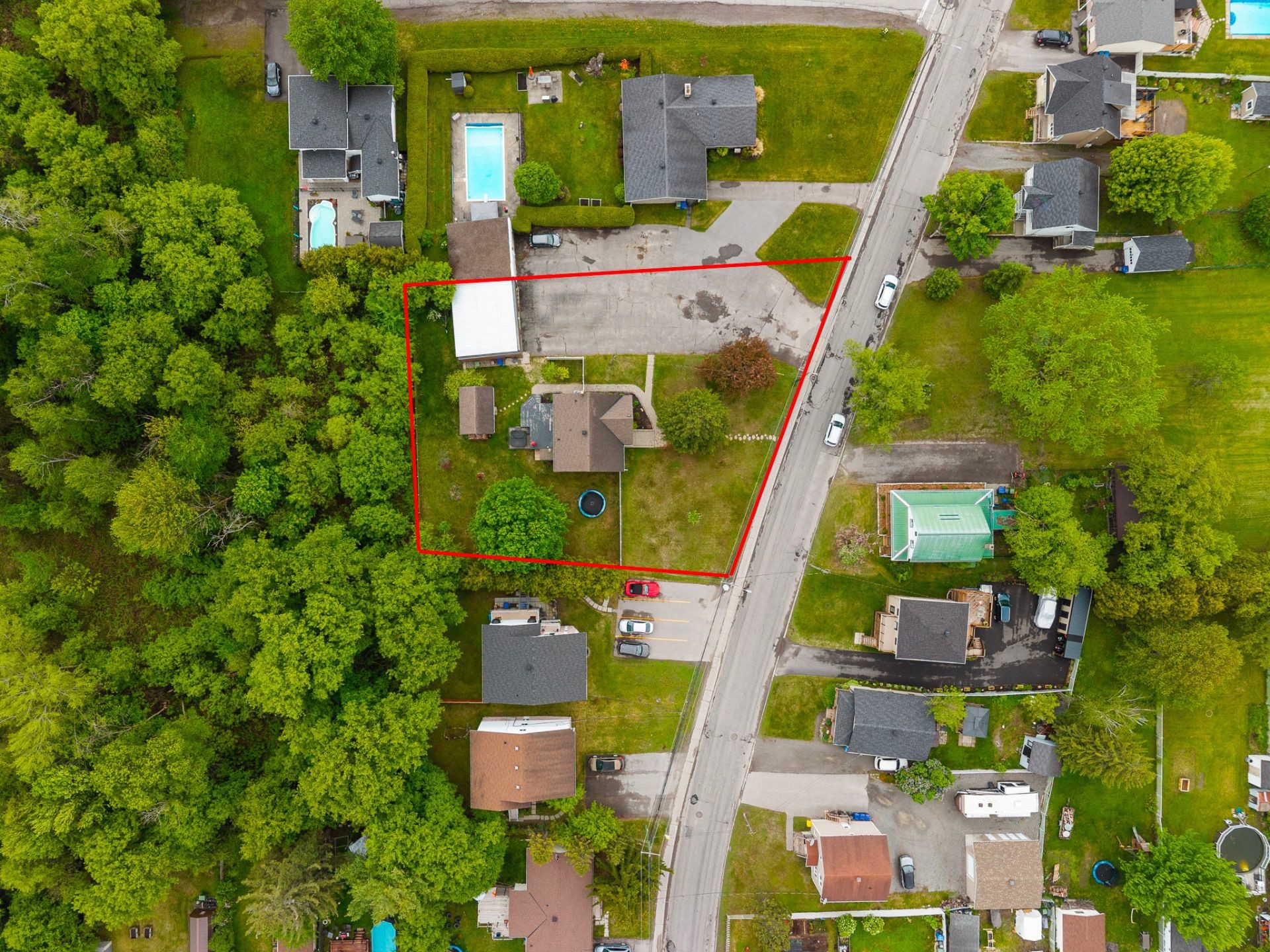 









828


Boul. St-René E.

,
Gatineau (Gatineau),




QC
J8P1T5

