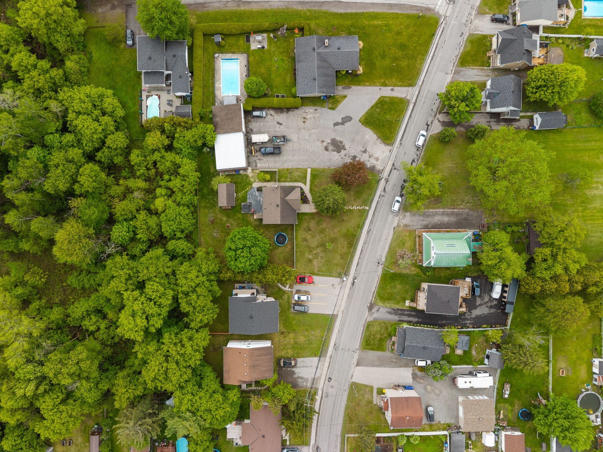 









828


Boul. St-René E.

,
Gatineau (Gatineau),




QC
J8P1T5

