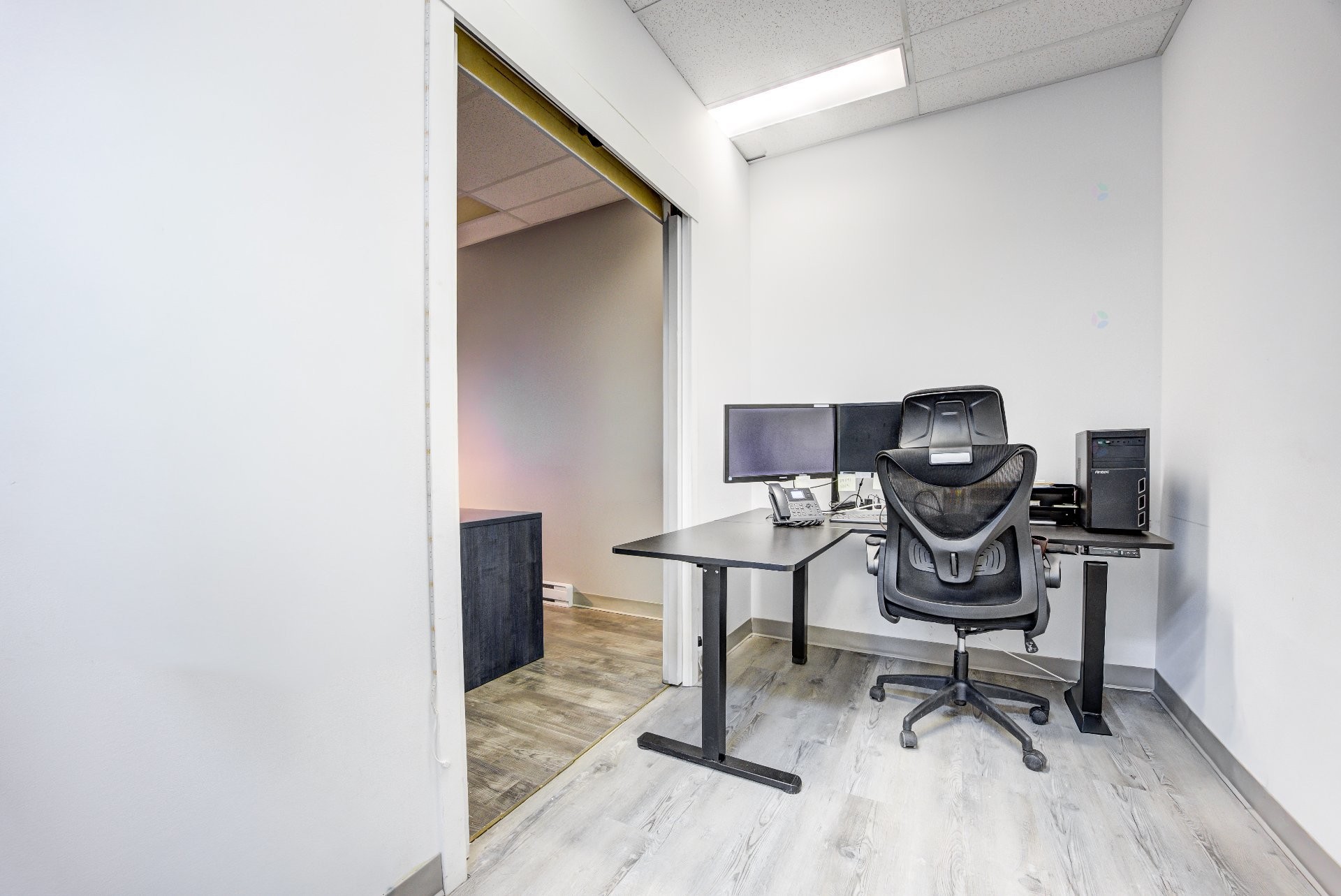 









50


Rue Noël

, 3,
Gatineau (Hull),




QC
J8Z2M4

