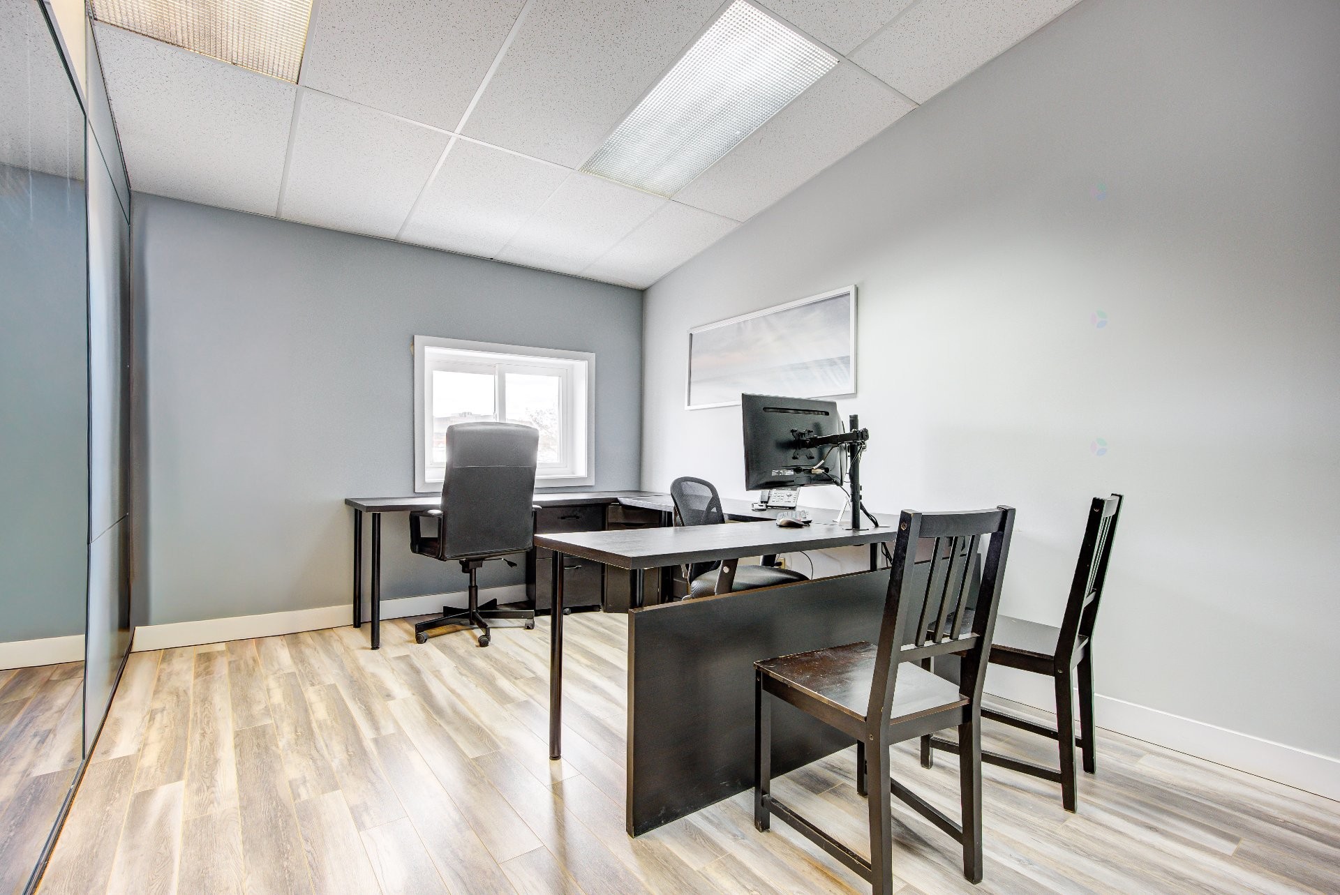 









50


Rue Noël

, 3,
Gatineau (Hull),




QC
J8Z2M4

