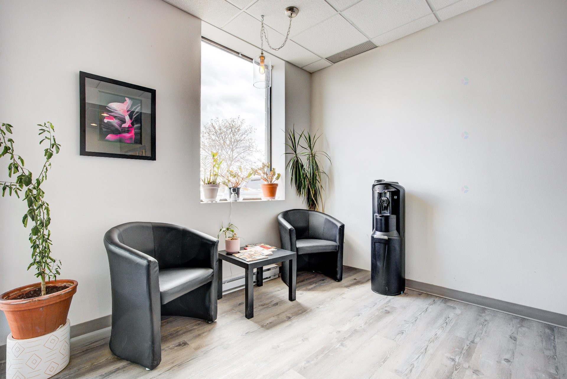 









50


Rue Noël

, 3,
Gatineau (Hull),




QC
J8Z2M4


