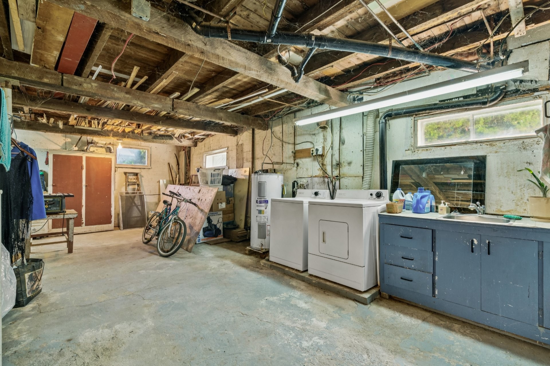 









1133


Boul. de L'Assomption

,
Repentigny (Repentigny),




QC
J6A0B6

