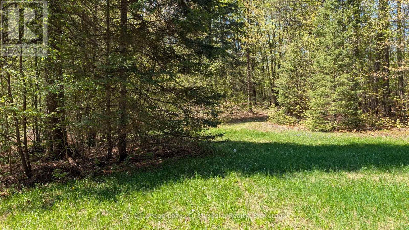 












386 LOCKE'S ROAD

,
Perry (Novar),




Ontario
P0A1R0

