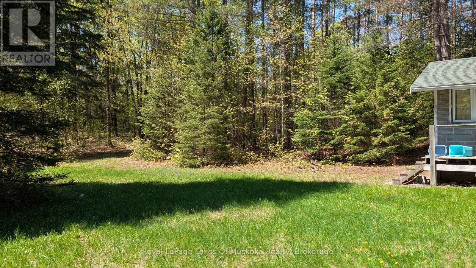 












386 LOCKE'S ROAD

,
Perry (Novar),




Ontario
P0A1R0

