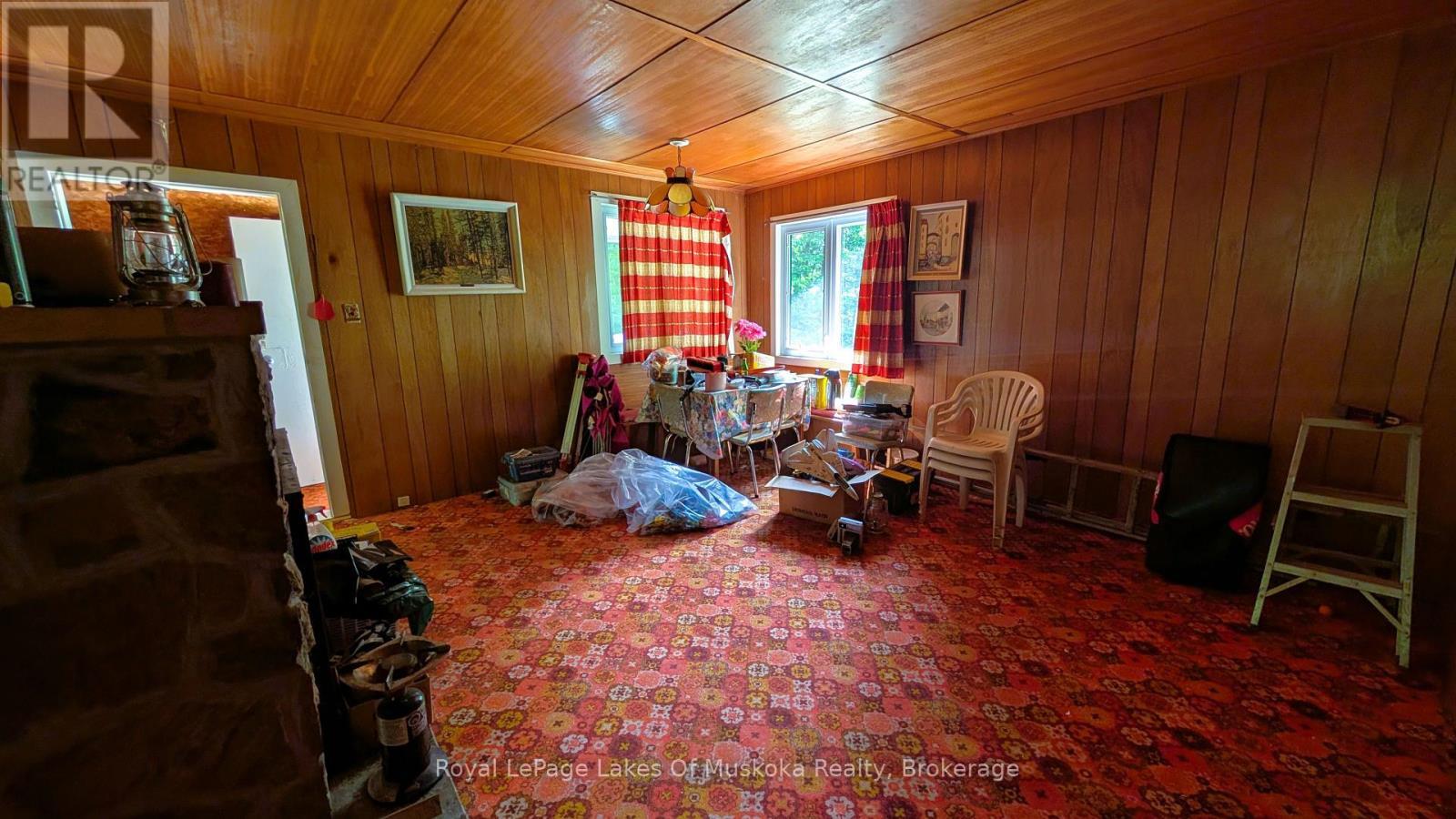 












386 LOCKE'S ROAD

,
Perry (Novar),




Ontario
P0A1R0

