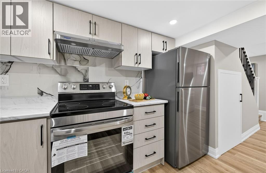 












150 BRUCEDALE Avenue E Unit# Lower

,
Hamilton,




Ontario
L9A1N6

