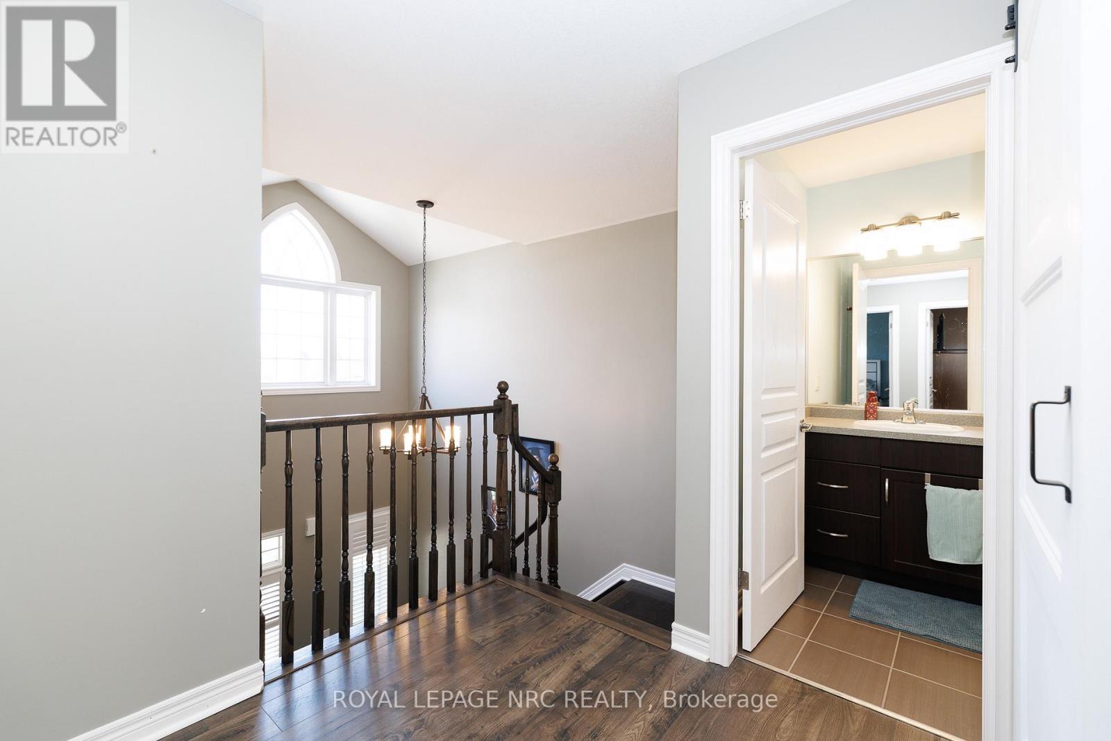 












12 WILFRID LAURIER CRESCENT

,
St. Catharines (Secord Woods),




Ontario
L2P0A4

