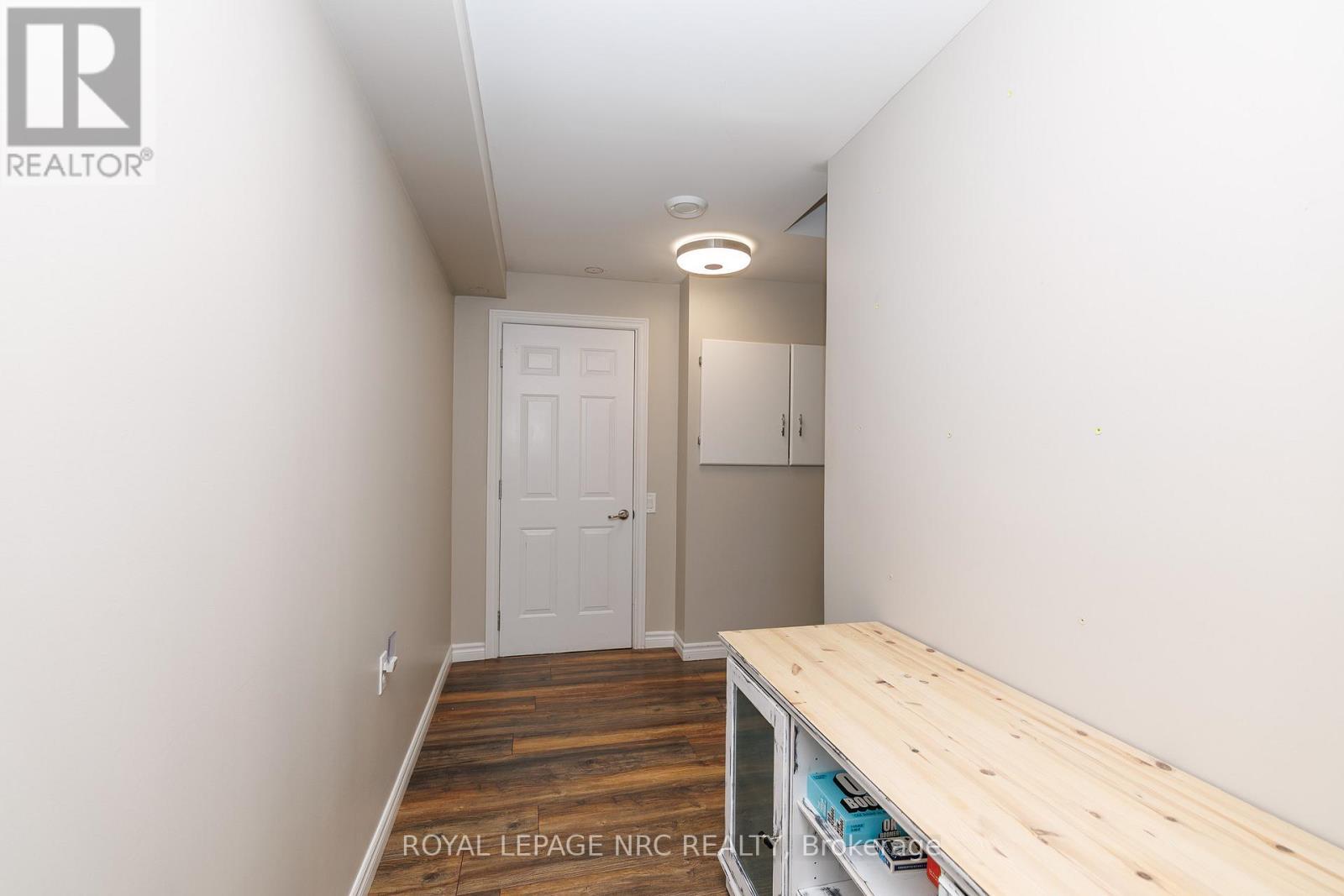 












12 WILFRID LAURIER CRESCENT

,
St. Catharines (Secord Woods),




Ontario
L2P0A4

