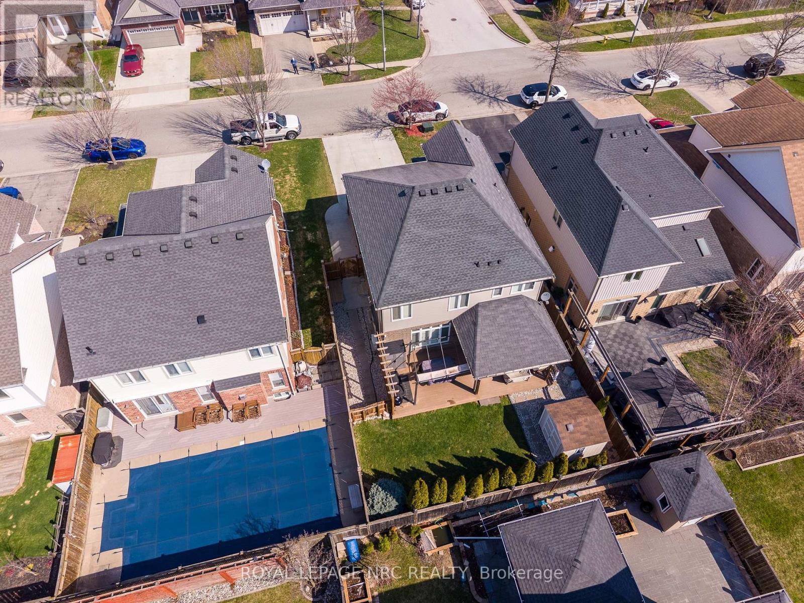 












12 WILFRID LAURIER CRESCENT

,
St. Catharines (Secord Woods),




Ontario
L2P0A4

