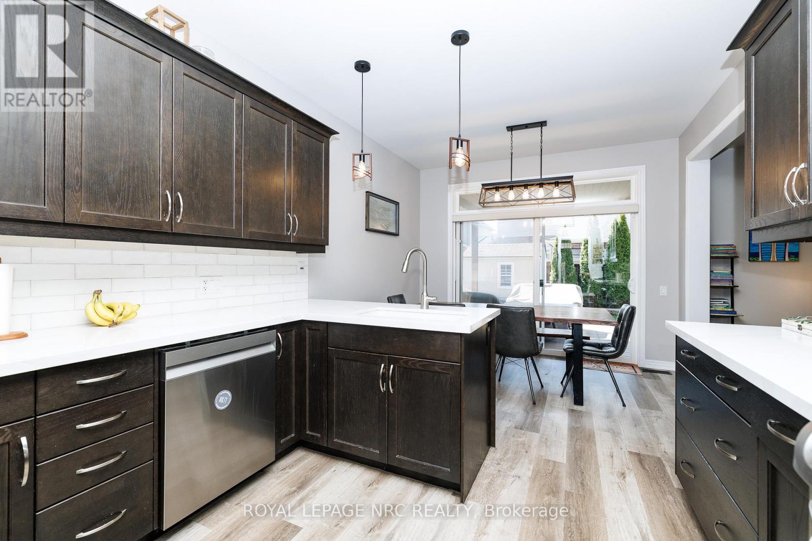 












12 WILFRID LAURIER CRESCENT

,
St. Catharines (Secord Woods),




Ontario
L2P0A4

