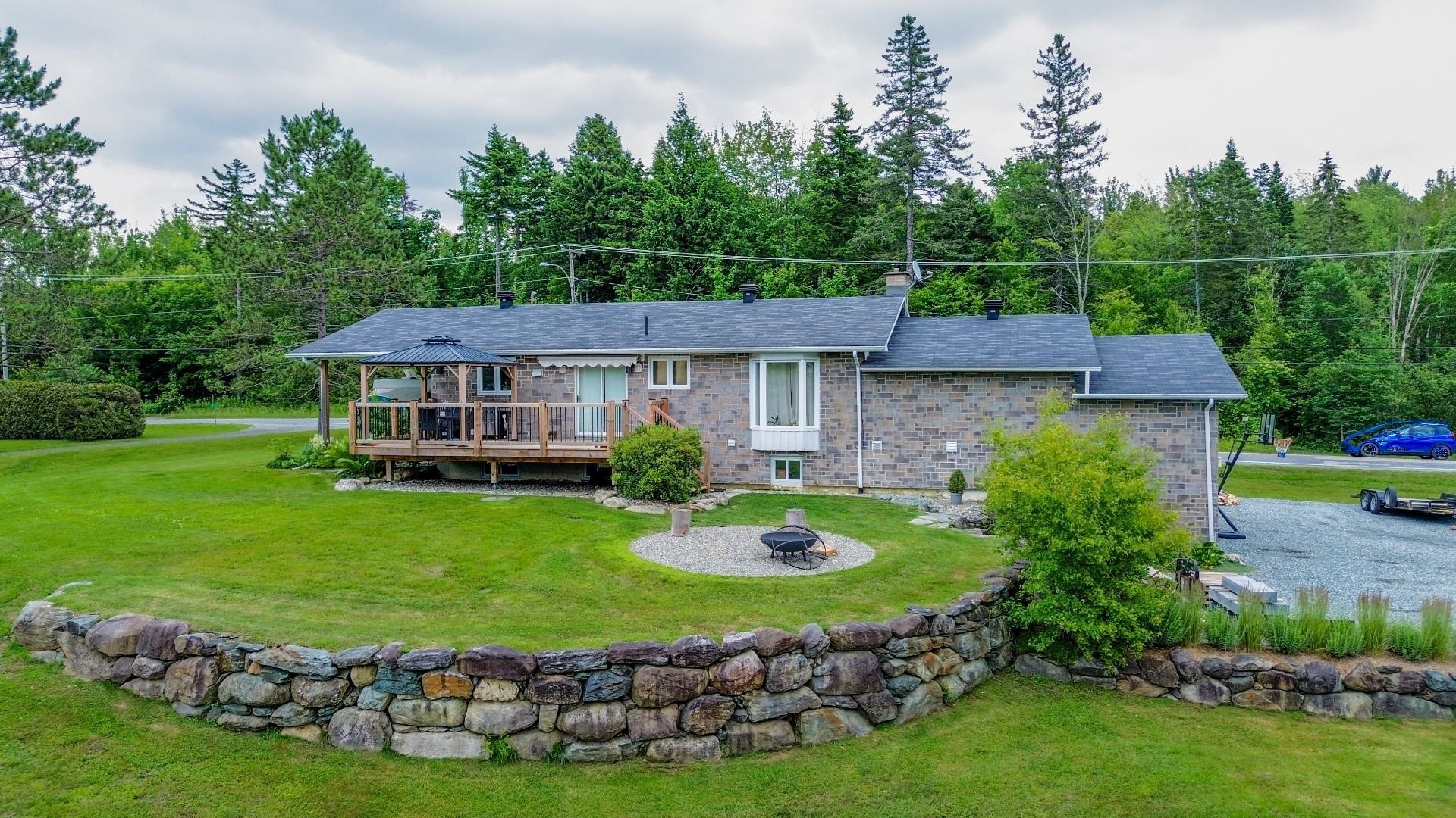 









51


Ch. George-Bonnallie

,
Eastman,




QC
J0E1P0

