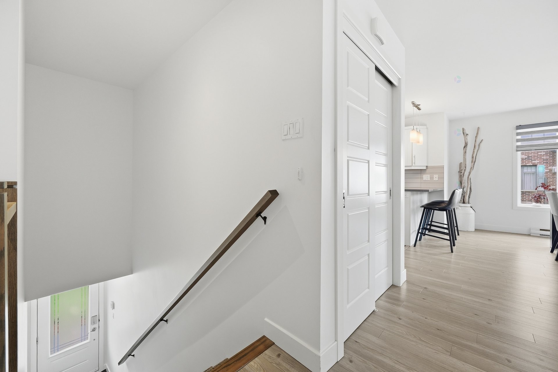 









1563B


Ch. des Patriotes

,
Sainte-Victoire-de-Sorel,




QC
J0G1T0

