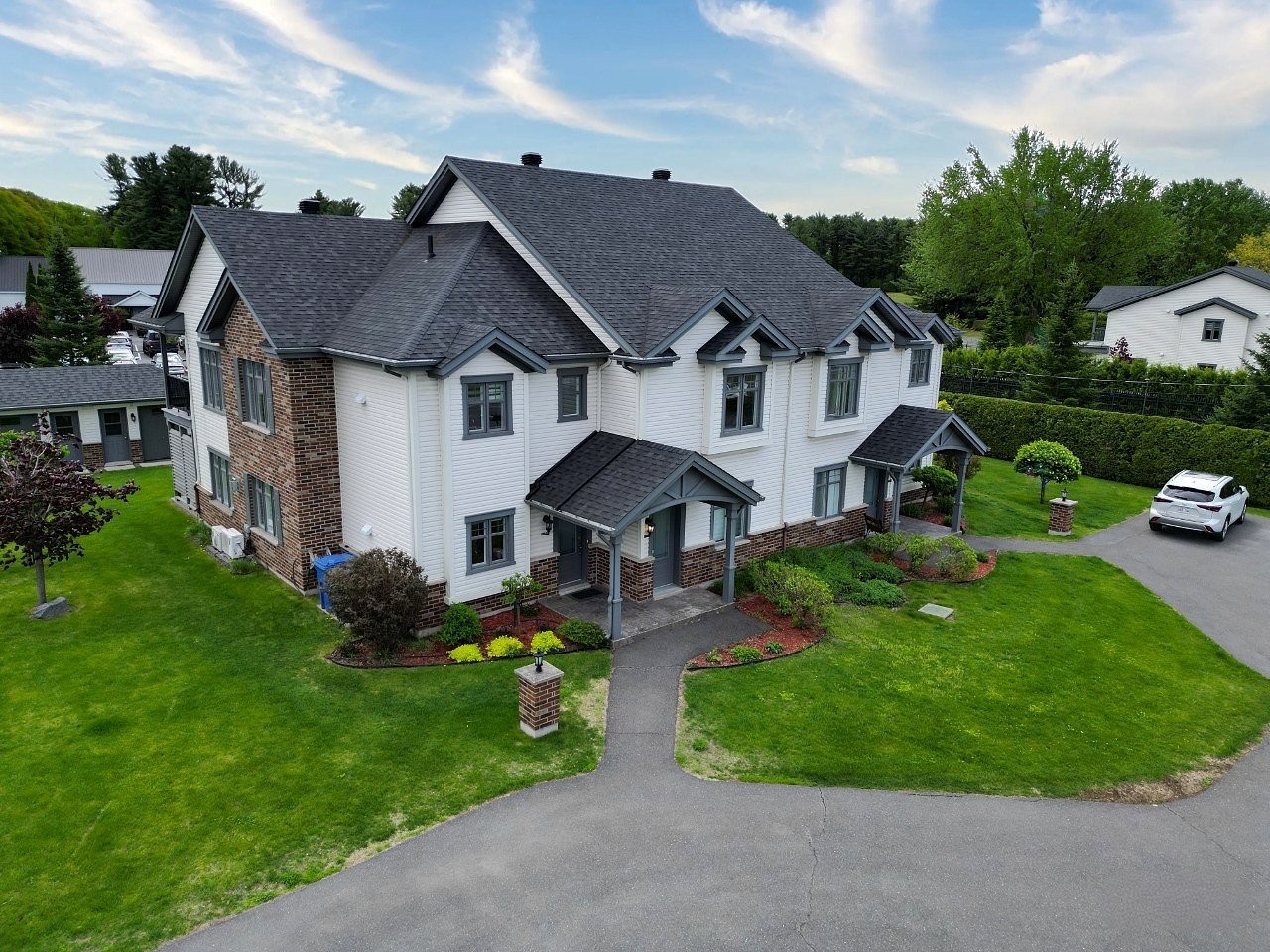 









1563B


Ch. des Patriotes

,
Sainte-Victoire-de-Sorel,




QC
J0G1T0

