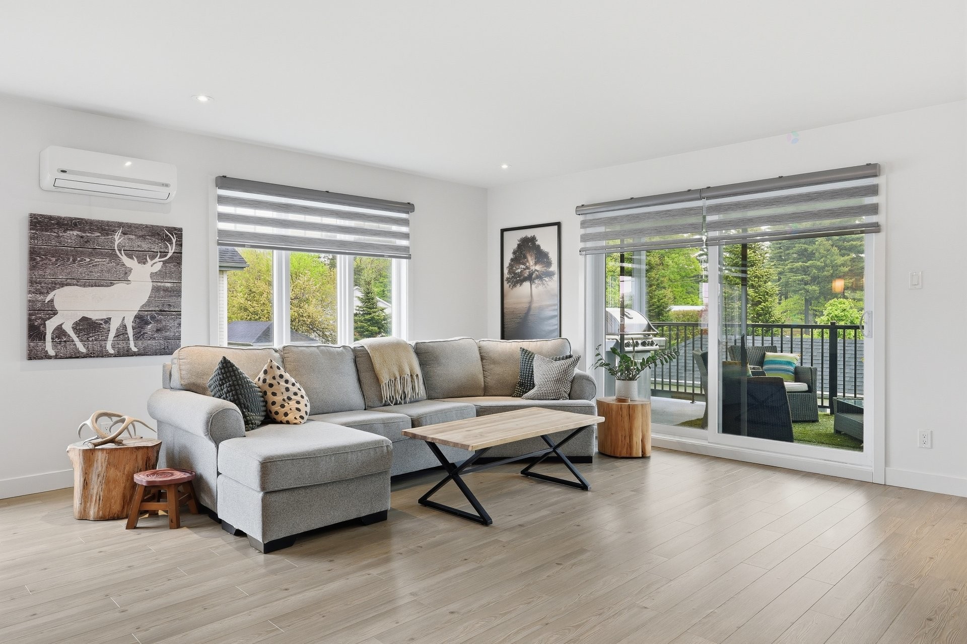 









1563B


Ch. des Patriotes

,
Sainte-Victoire-de-Sorel,




QC
J0G1T0

