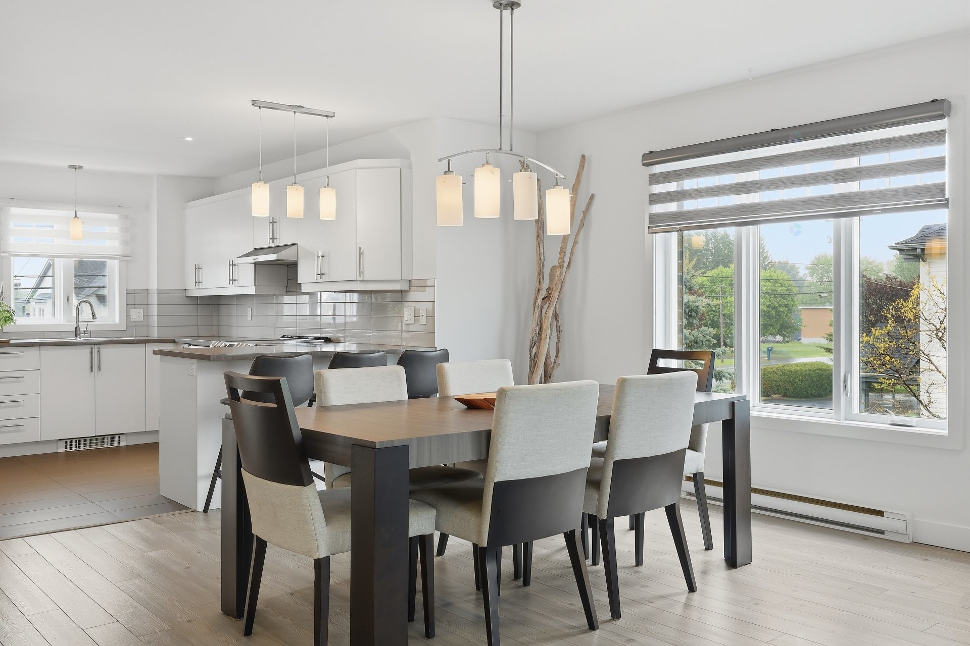









1563B


Ch. des Patriotes

,
Sainte-Victoire-de-Sorel,




QC
J0G1T0

