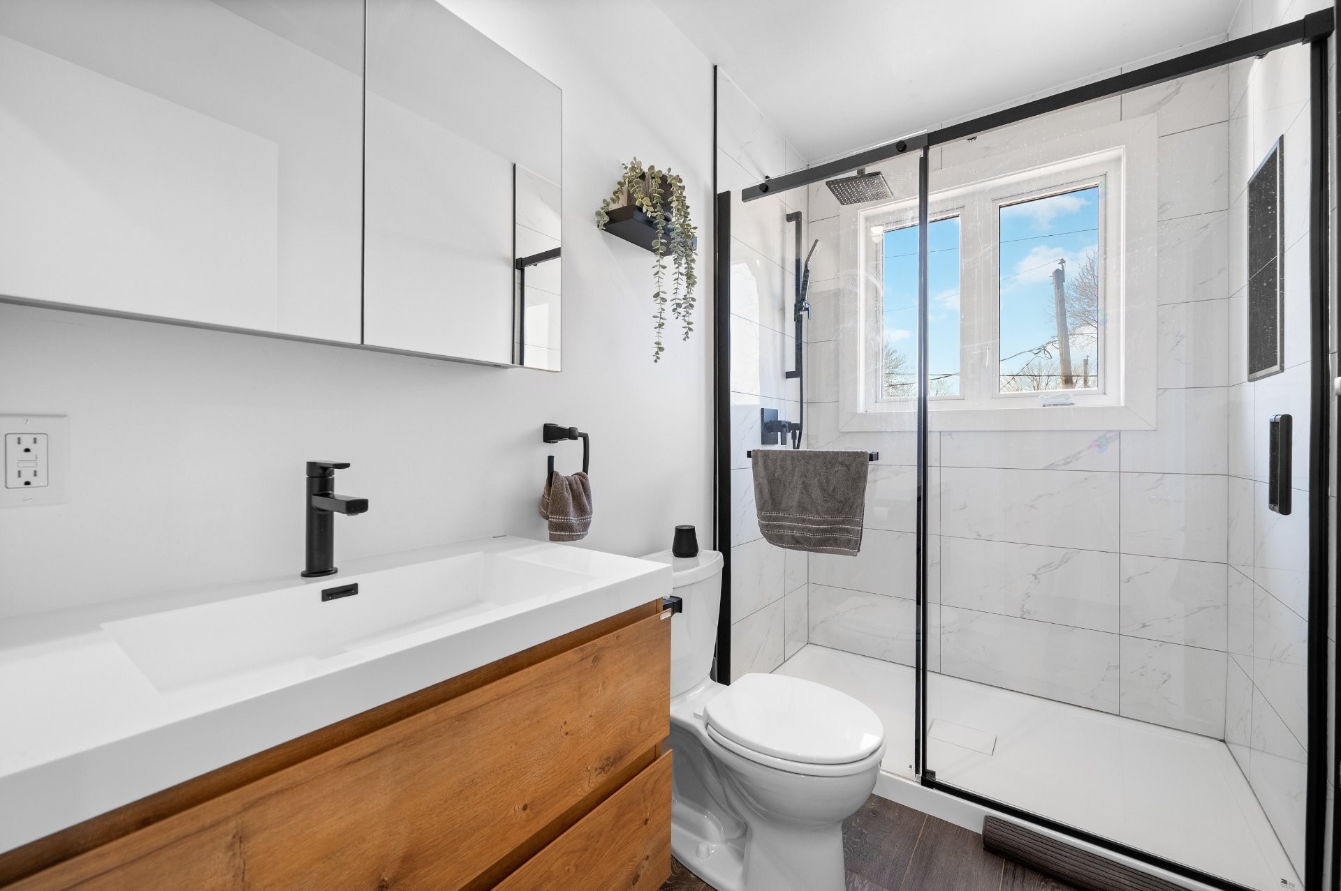 









2485


Rue Maupas

,
Lévis (Les Chutes-de-la-Chaudière-Est),




QC
G6W7C2

