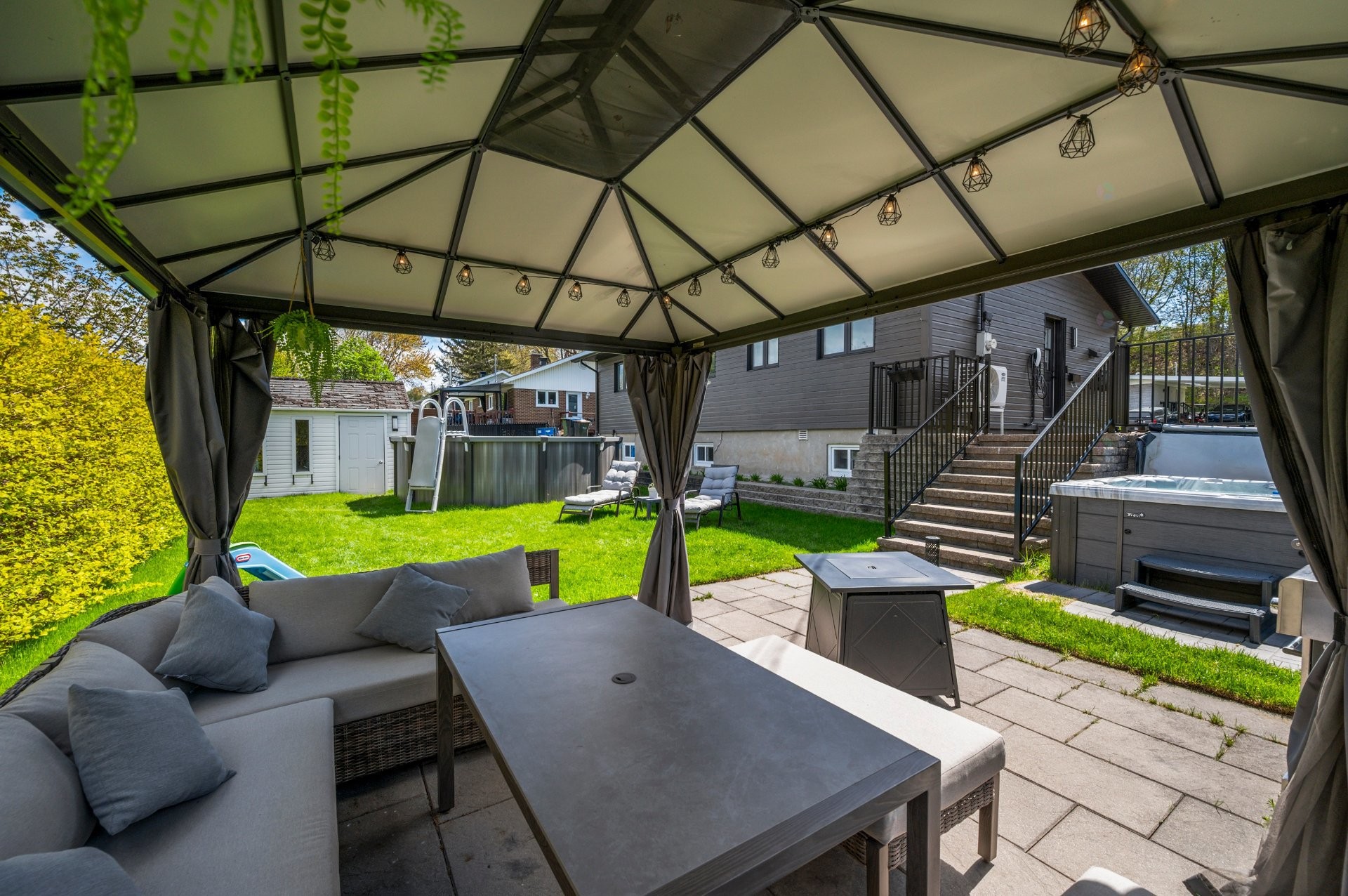 









2485


Rue Maupas

,
Lévis (Les Chutes-de-la-Chaudière-Est),




QC
G6W7C2

