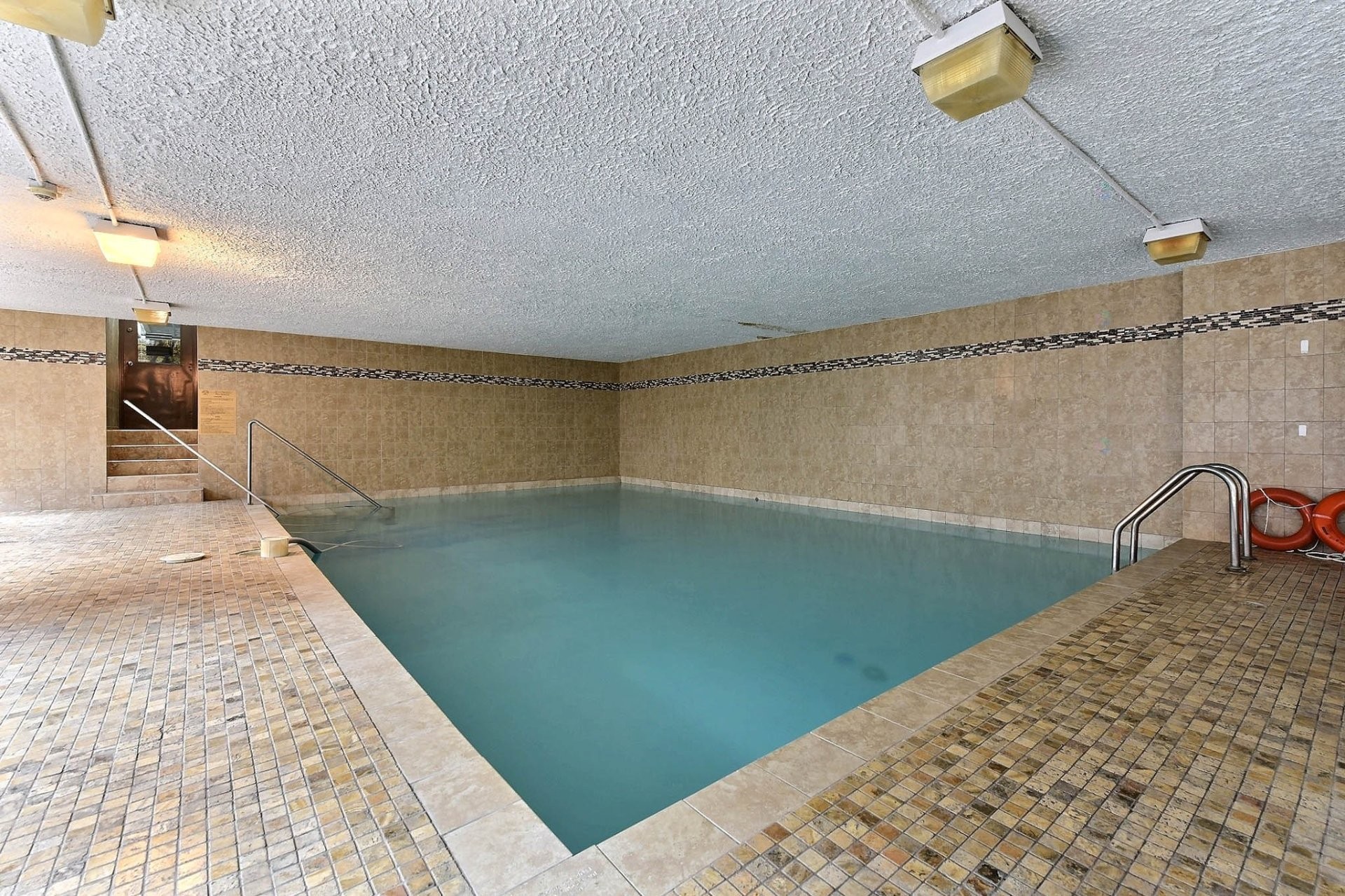 









3470


Rue Simpson

, 504,
Montréal (Ville-Marie),




QC
H3G2N7

