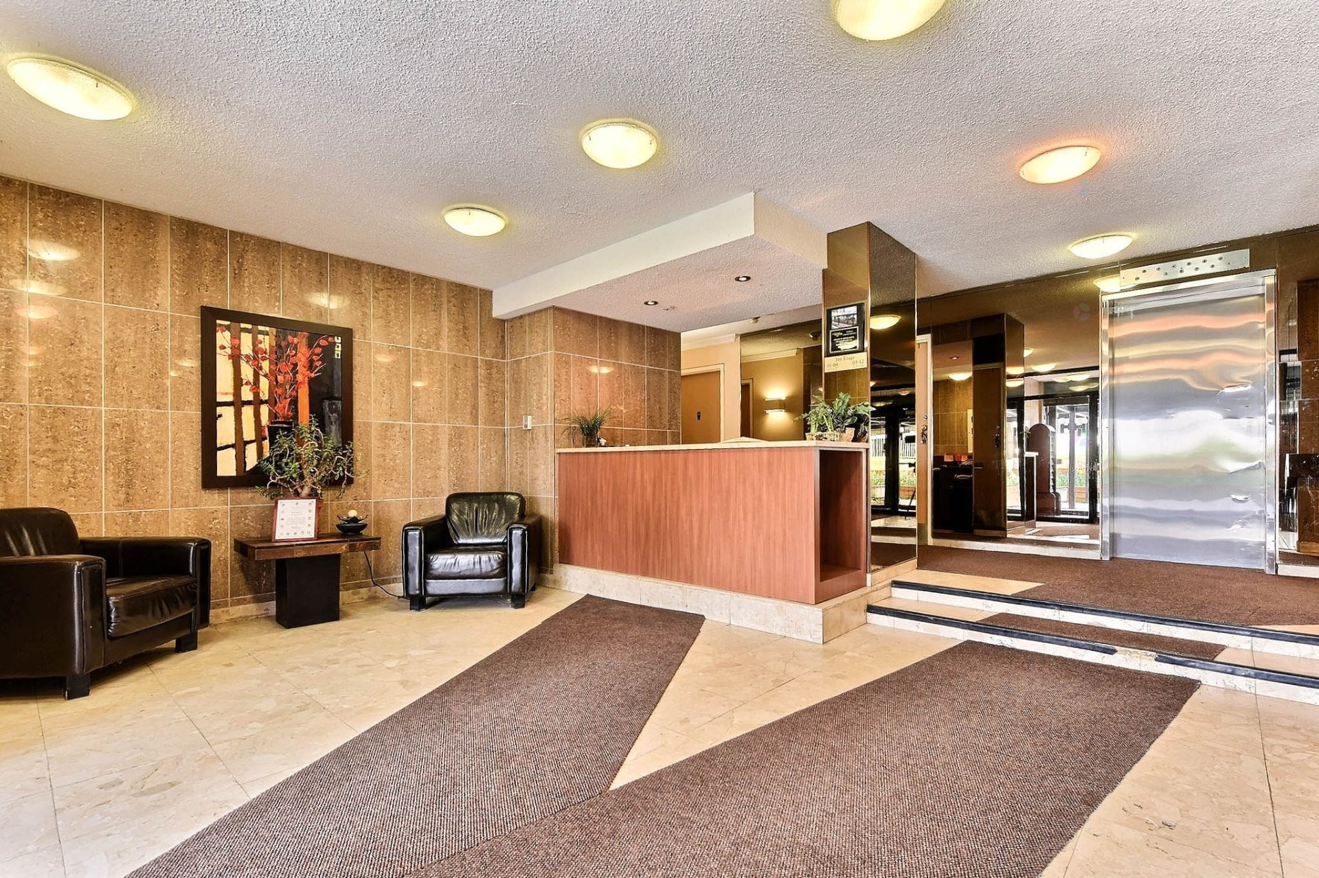









3470


Rue Simpson

, 504,
Montréal (Ville-Marie),




QC
H3G2N7

