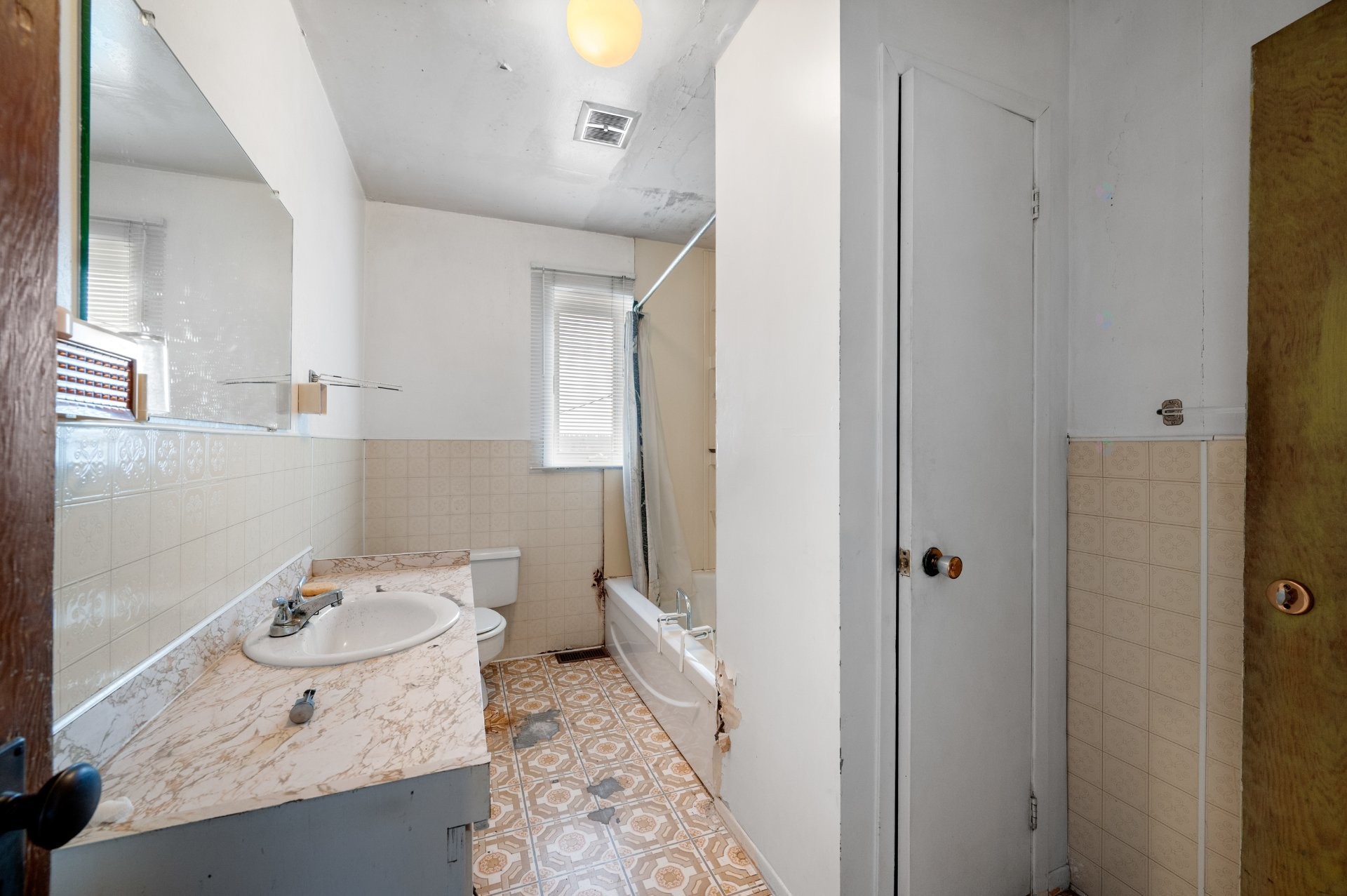 









848


Ch. des Îles

,
Lévis (Desjardins),




QC
G6C1B5

