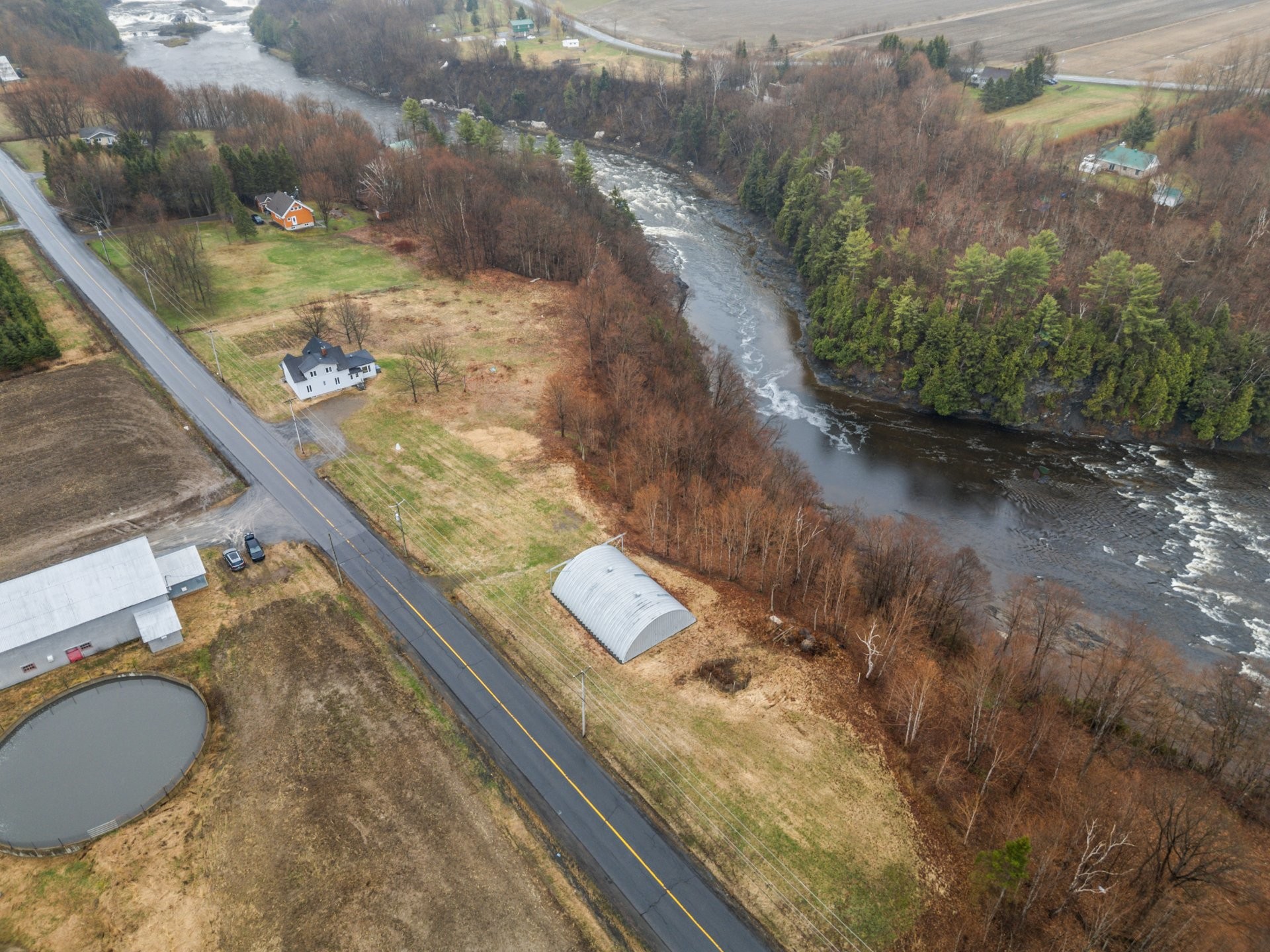 









848


Ch. des Îles

,
Lévis (Desjardins),




QC
G6C1B5

