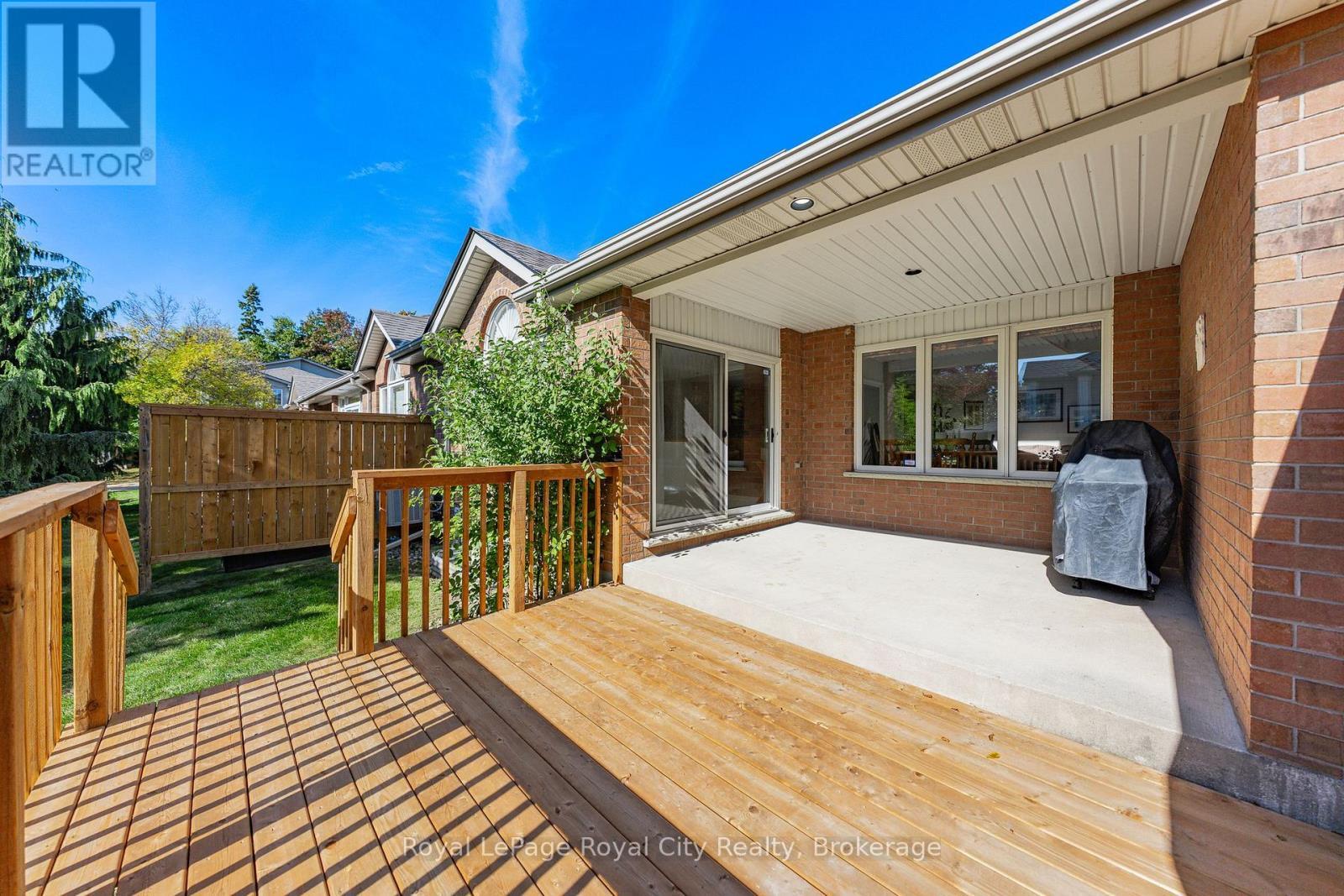 












7 - 784 GORDON STREET

,
Guelph (Kortright East),




Ontario
N1G5C8

