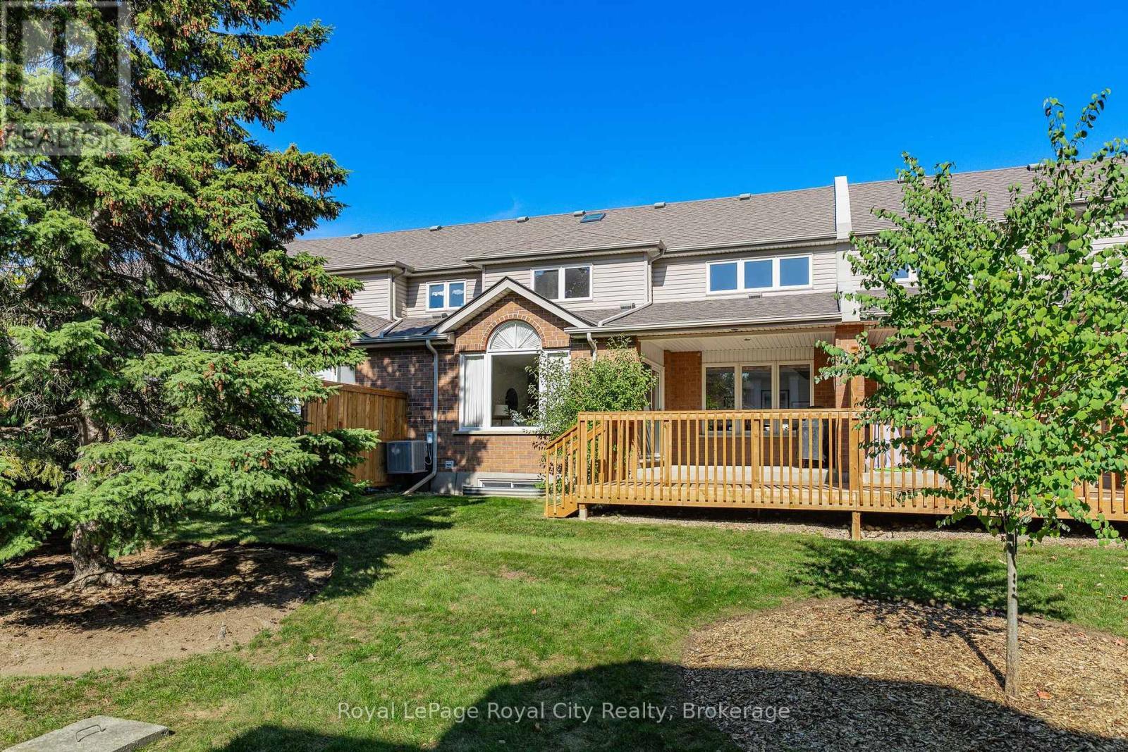 












7 - 784 GORDON STREET

,
Guelph (Kortright East),




Ontario
N1G5C8

