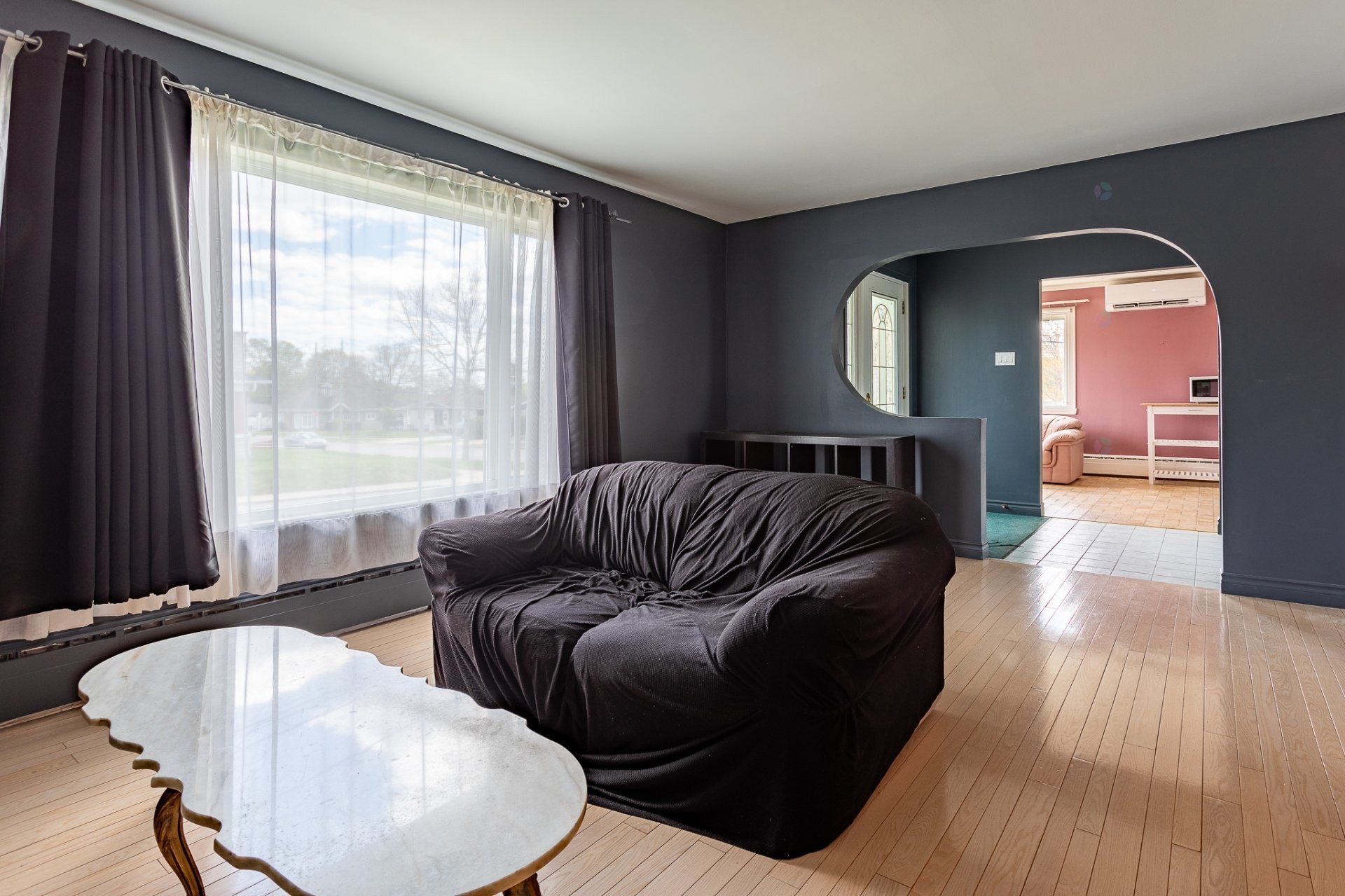 









2413


Av. Carier

,
Shawinigan,




QC
G9N6G2

