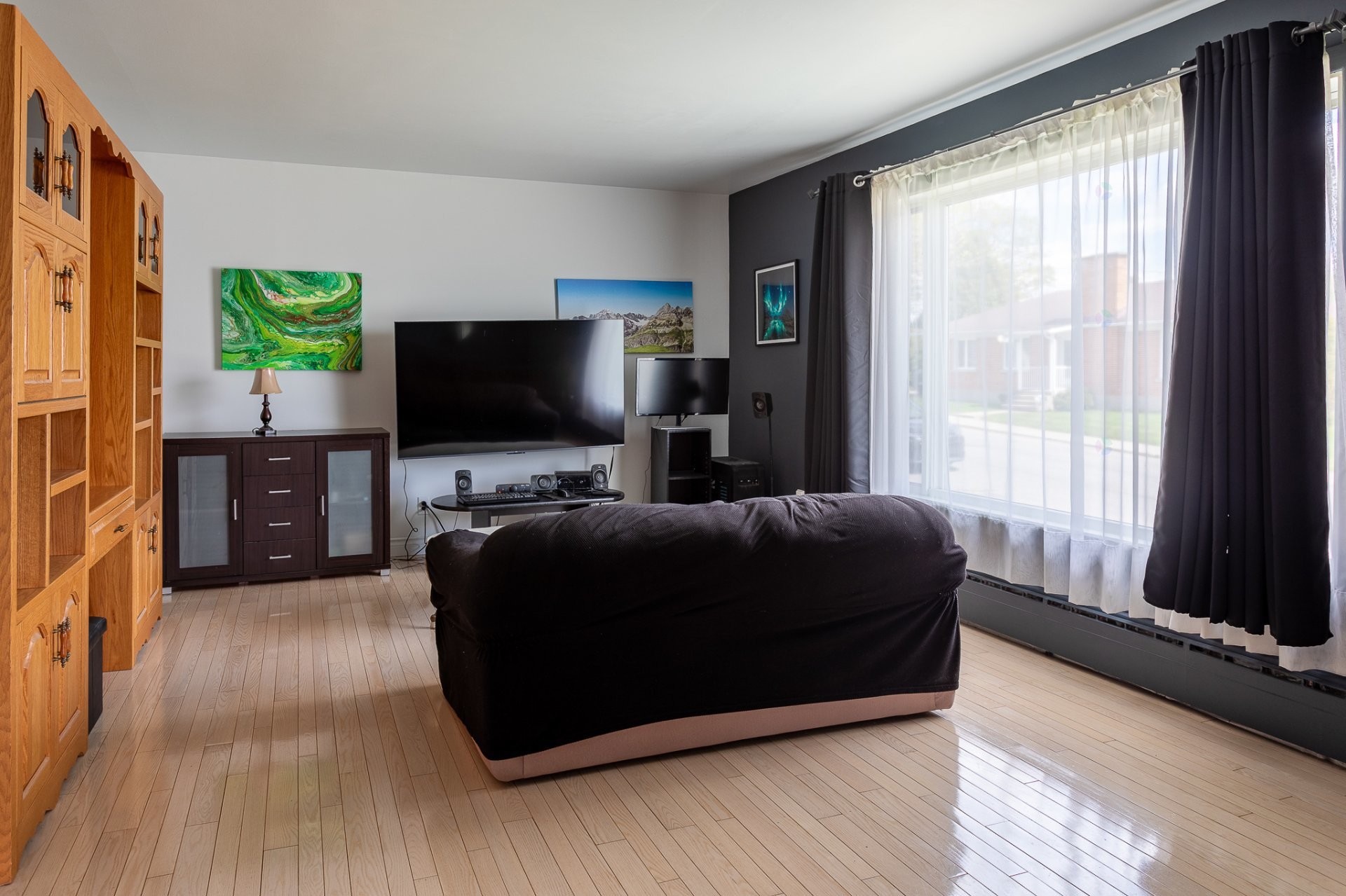 









2413


Av. Carier

,
Shawinigan,




QC
G9N6G2

