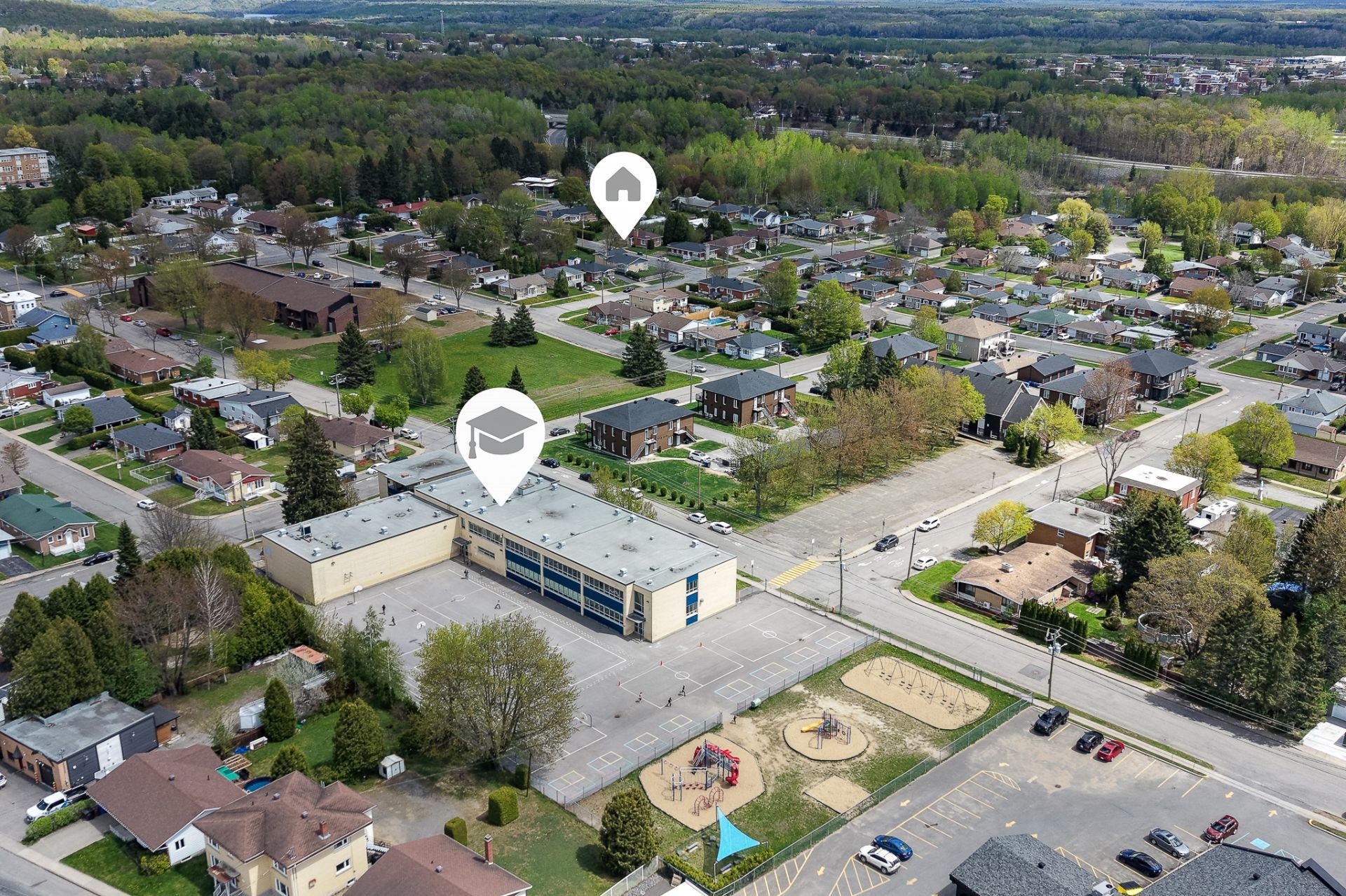 









2413


Av. Carier

,
Shawinigan,




QC
G9N6G2

