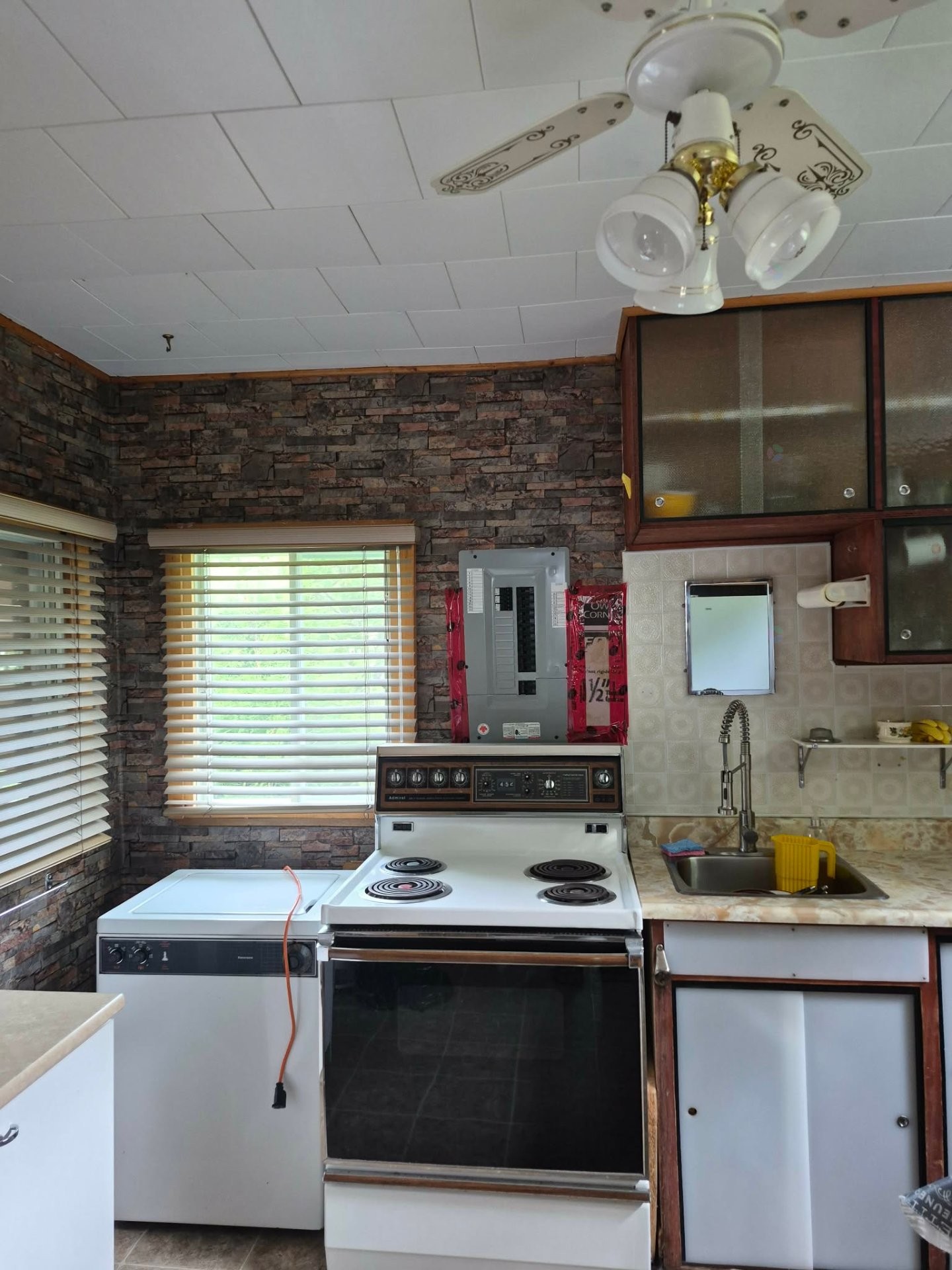 









245


Rue du Lac-d'Argent

,
Saint-Ferréol-les-Neiges,




QC
G0A3R0

