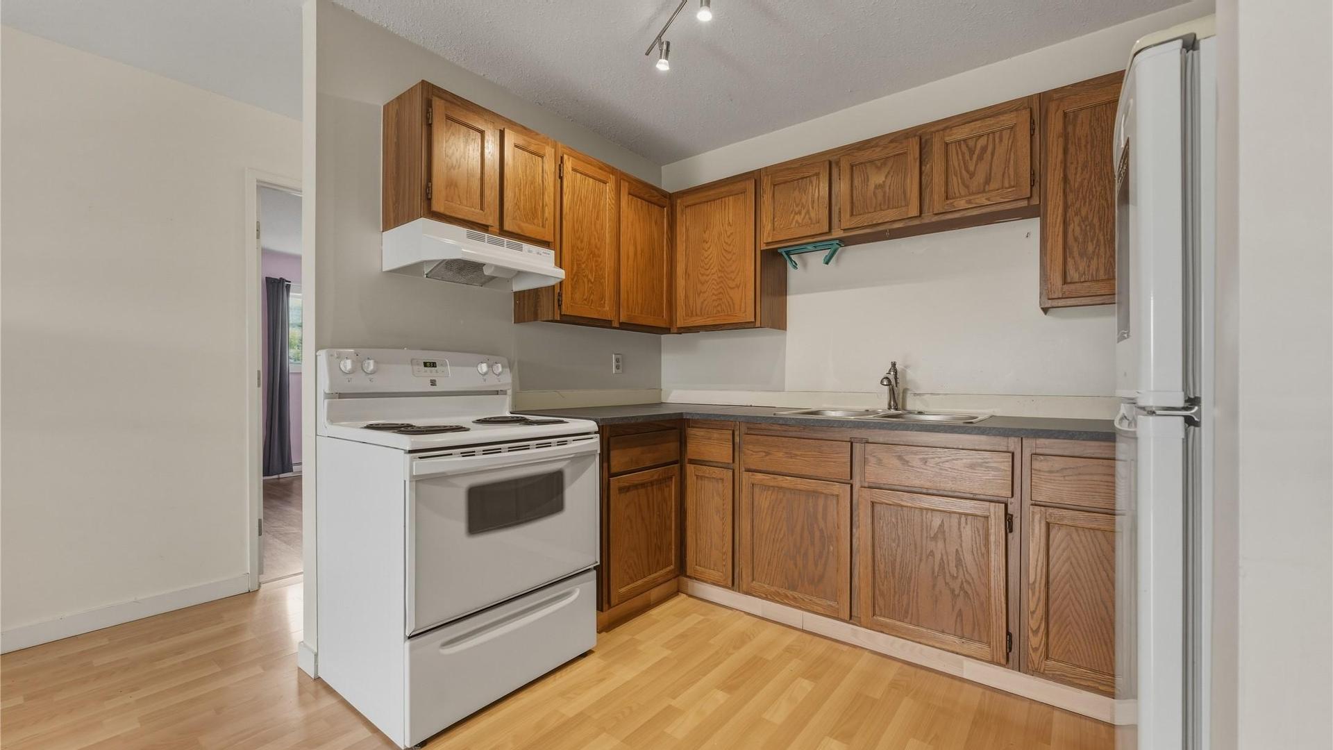 









3304


35th

Avenue, 418,
Vernon,




BC
V1T 8M6

