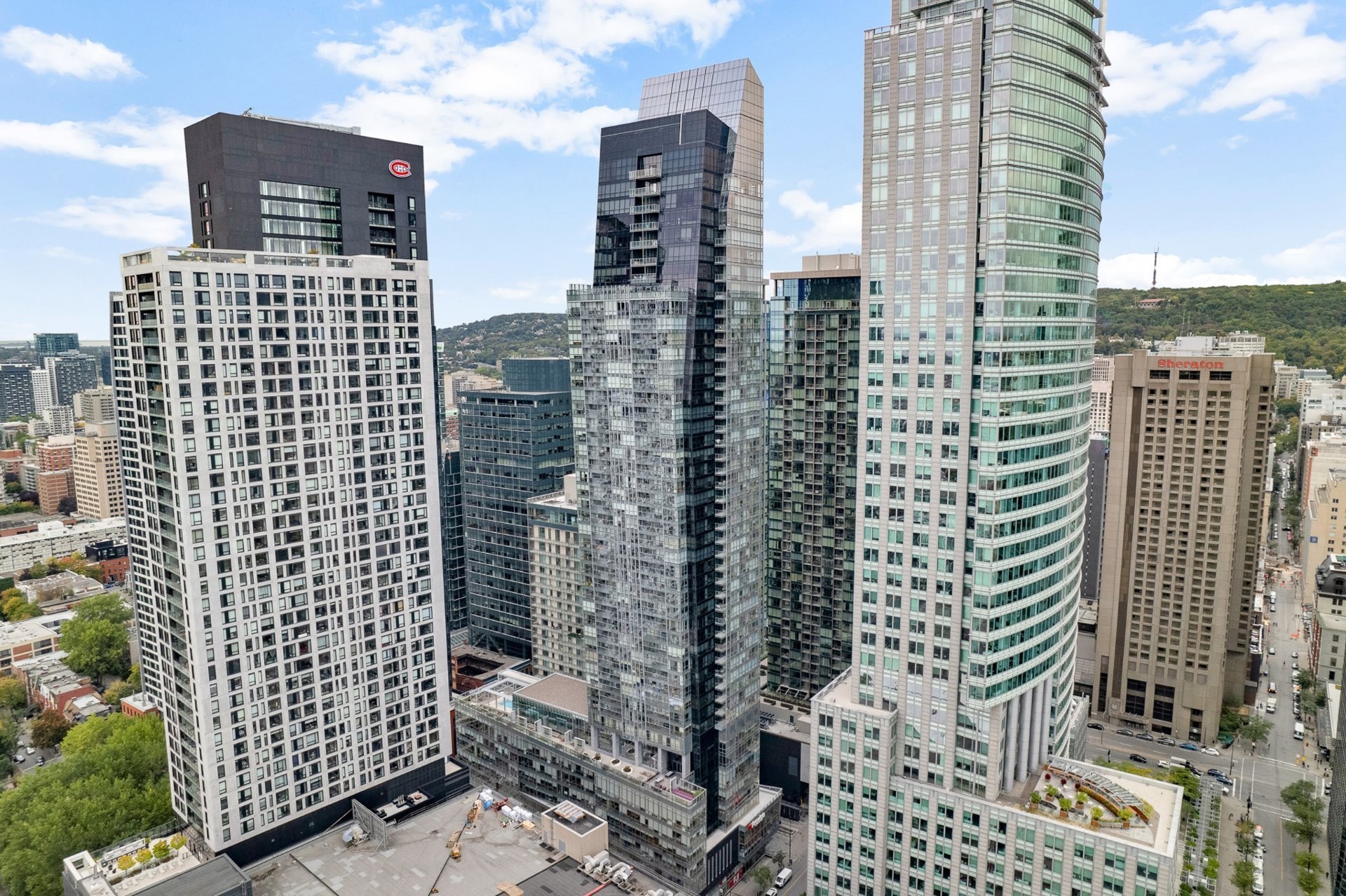 









1050


Rue Drummond

, 2303,
Montréal (Ville-Marie),




QC
H3B0G3

