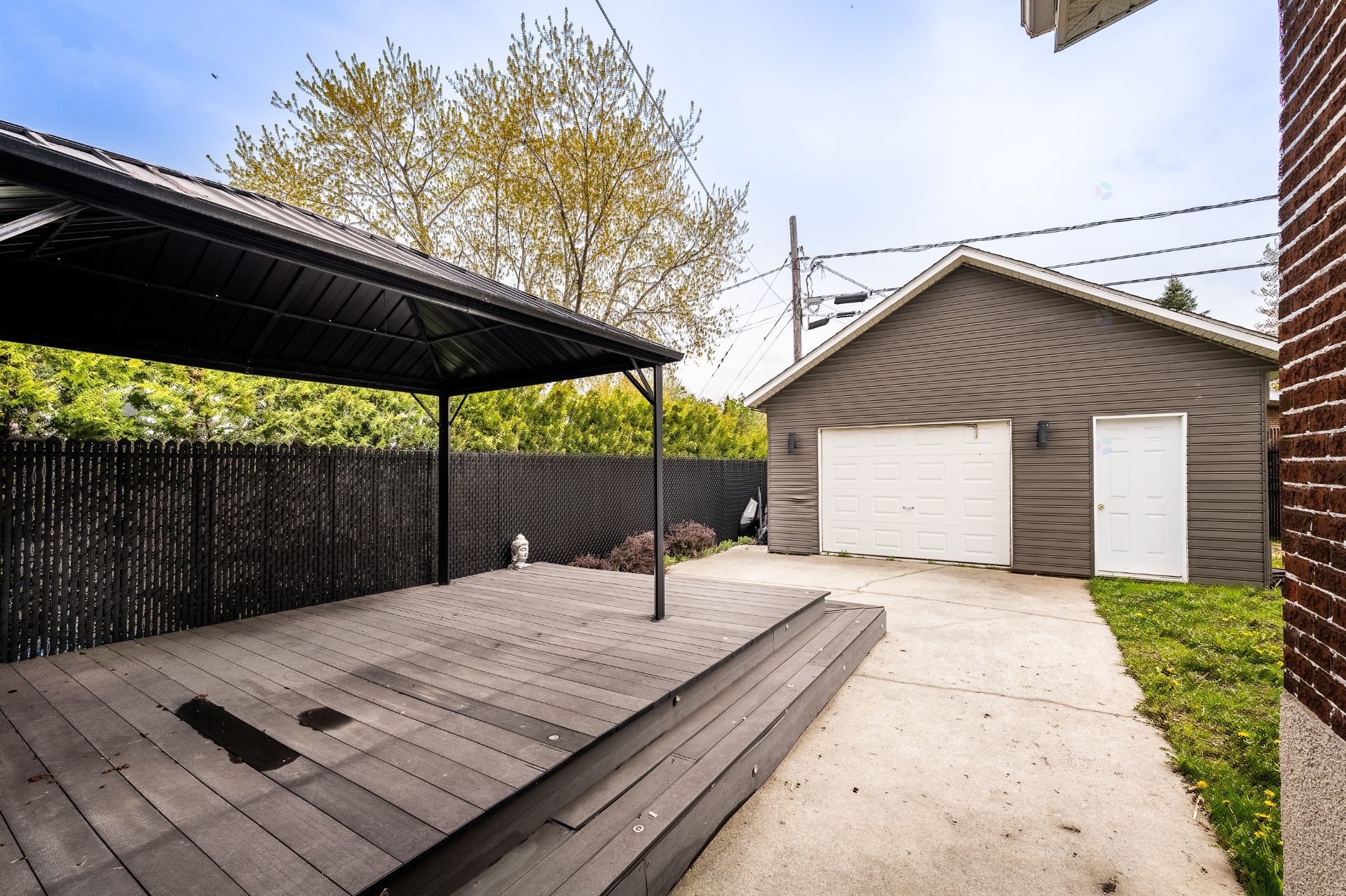 









12725


Rue Yamaska

,
Saint-Hyacinthe,




QC
J2T1C1

