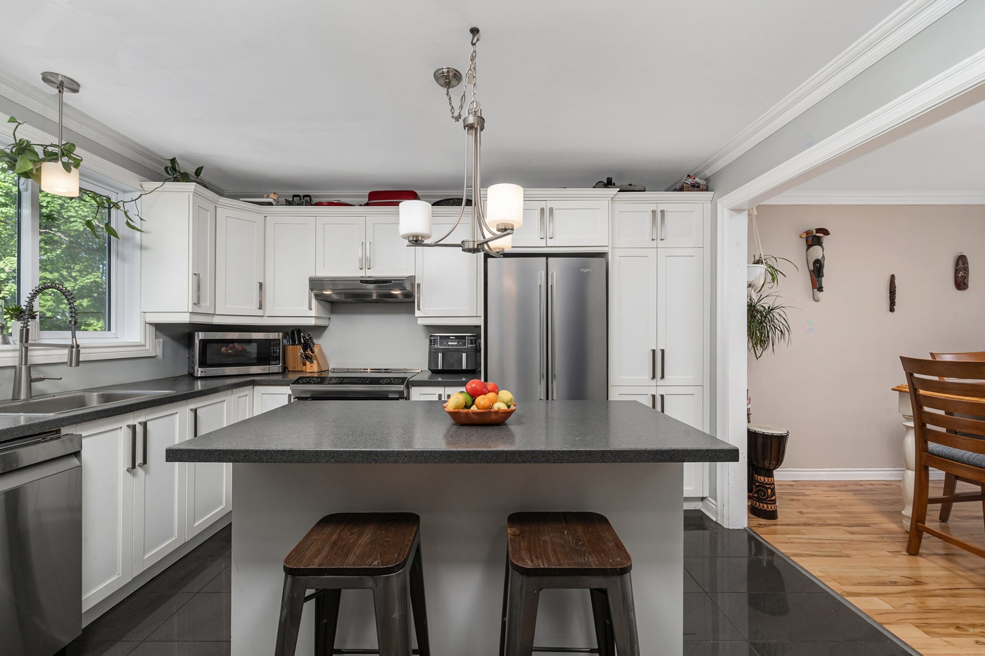 









1088


Rue Jeary

,
Longueuil (Greenfield Park),




QC
J4V3B4

