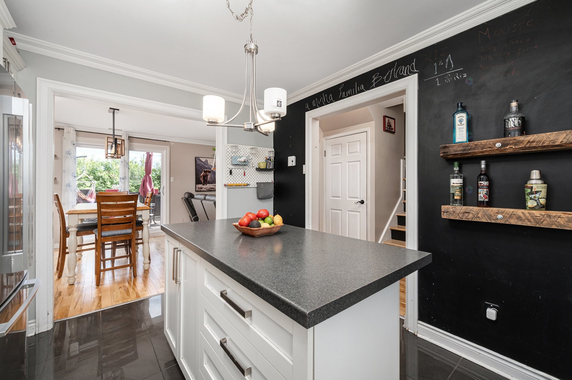 









1088


Rue Jeary

,
Longueuil (Greenfield Park),




QC
J4V3B4

