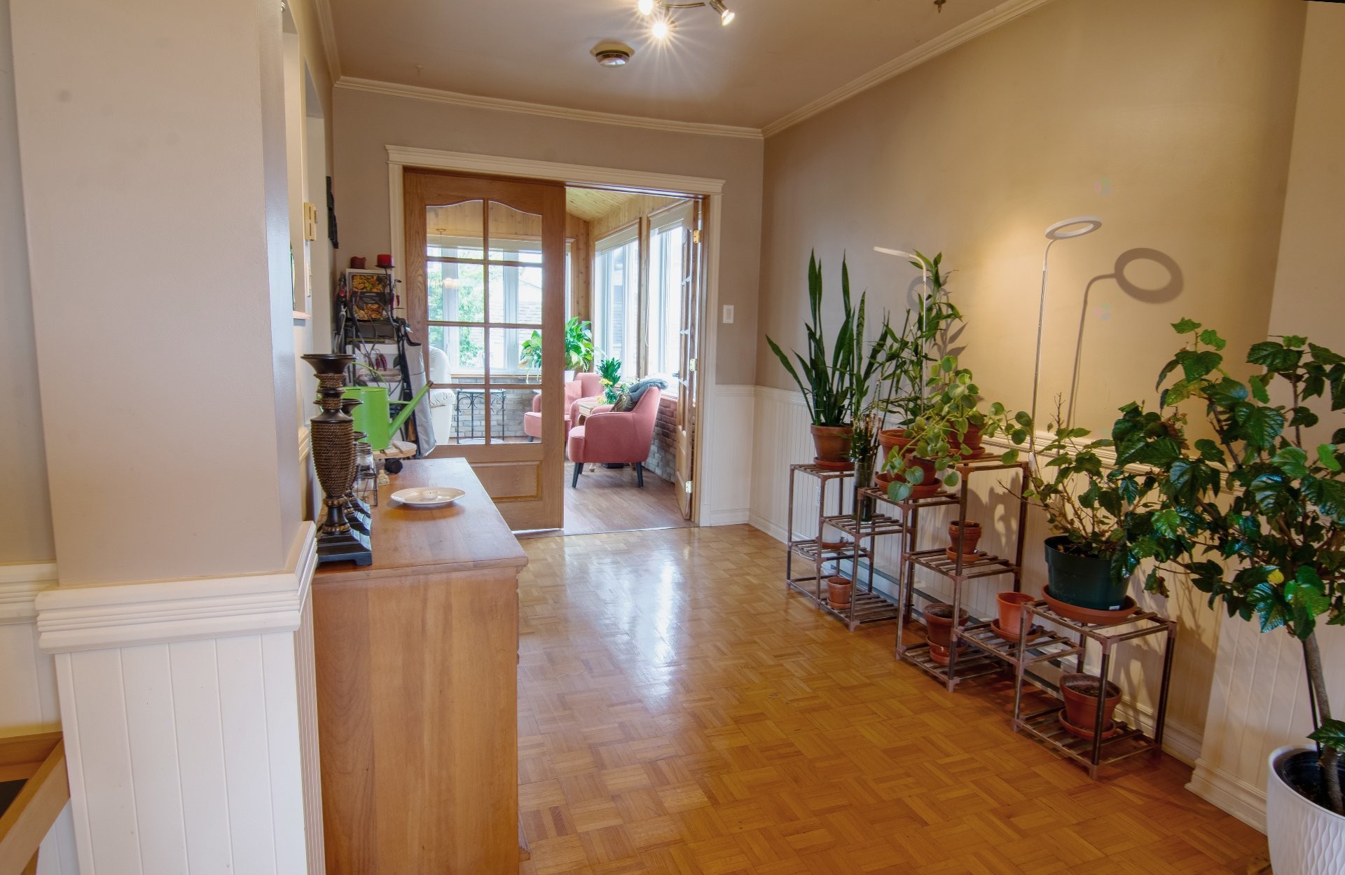 









1695


Av. Kent

,
Chambly,




QC
J3L4M8

