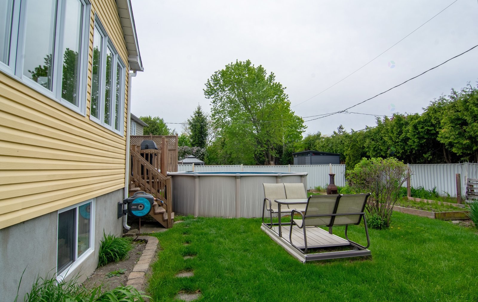









1695


Av. Kent

,
Chambly,




QC
J3L4M8

