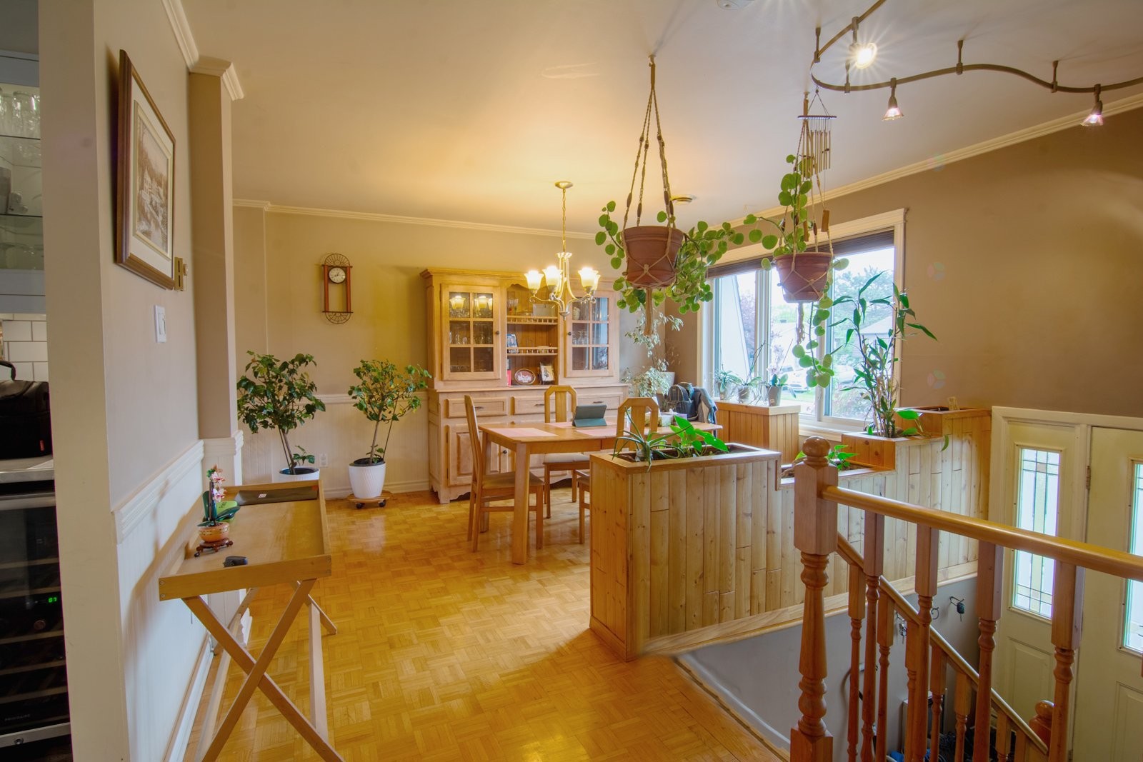 









1695


Av. Kent

,
Chambly,




QC
J3L4M8


