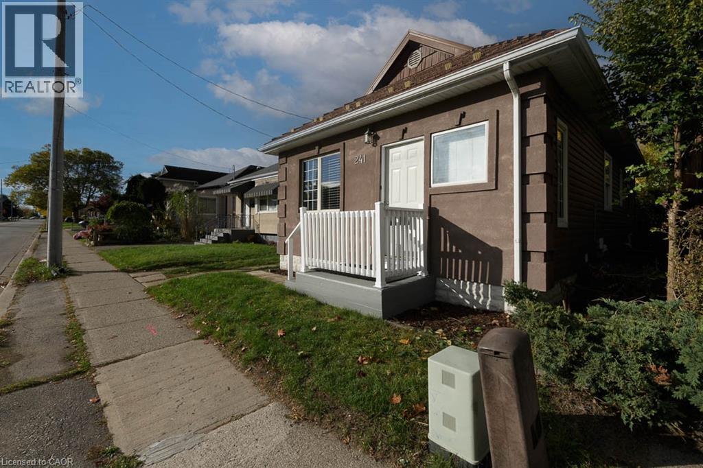 












241 VINE Street

,
St. Catharines,




Ontario
L2M4S9

