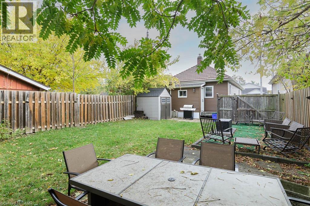












241 VINE Street

,
St. Catharines,




Ontario
L2M4S9


