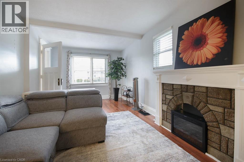 












241 VINE Street

,
St. Catharines,




Ontario
L2M4S9

