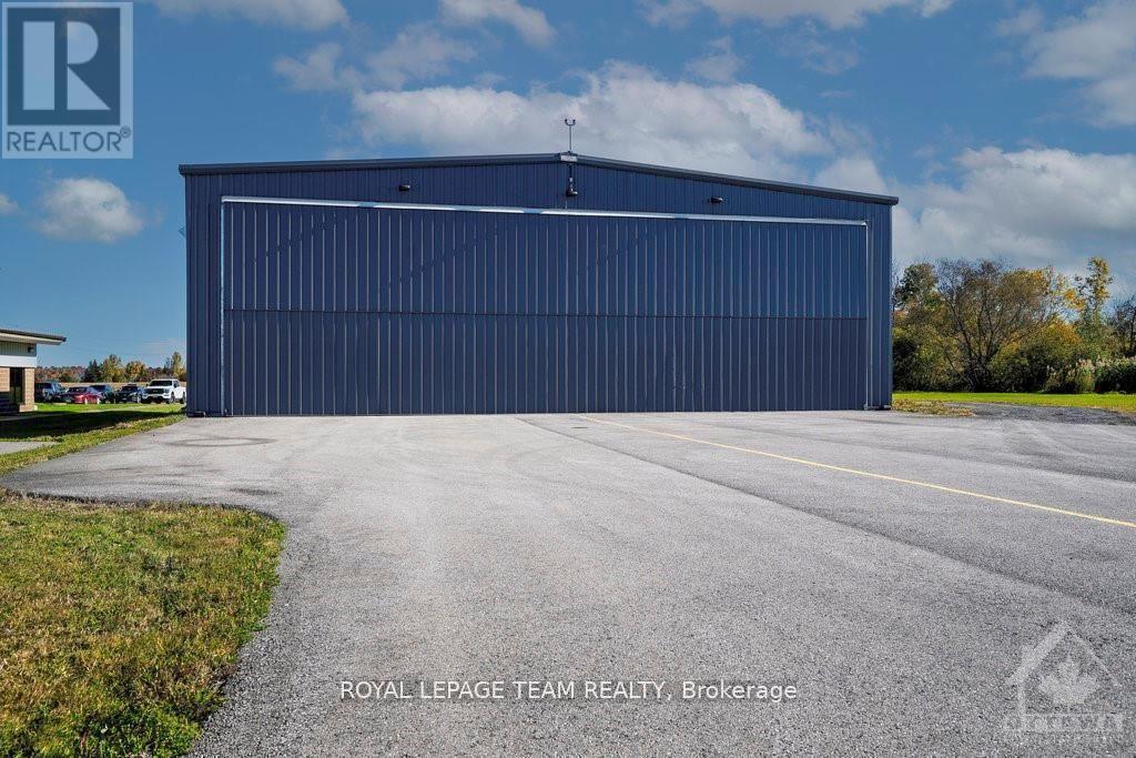 












15 HUISSON ROAD

,
Ottawa,




Ontario
K0A1L0

