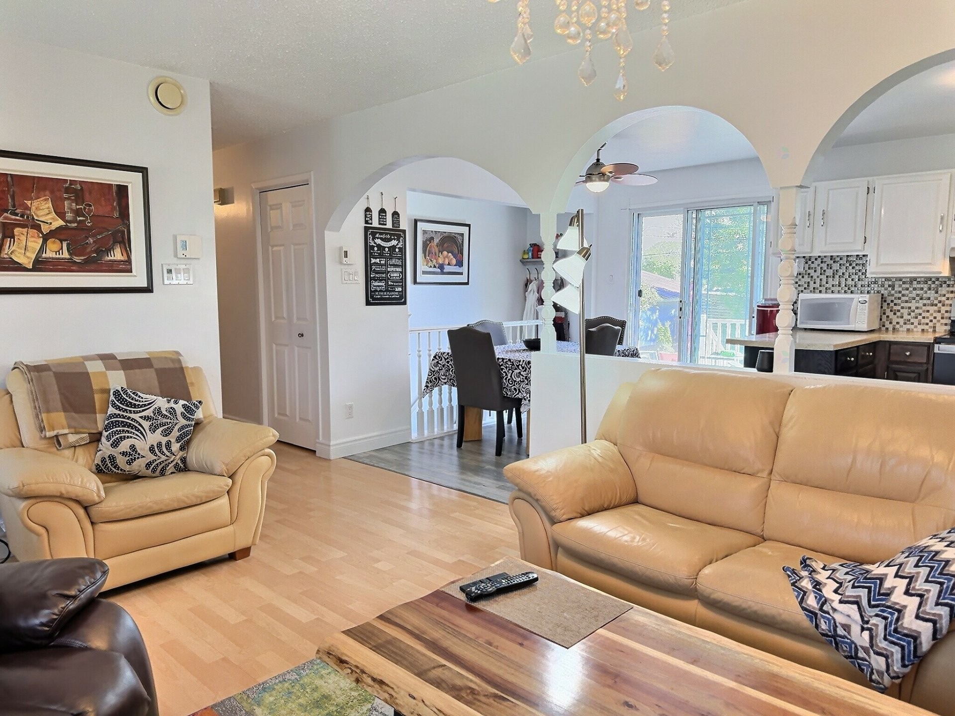 









53


Carré Roberge

,
Saint-Bruno-de-Guigues,




QC
J0Z2G0

