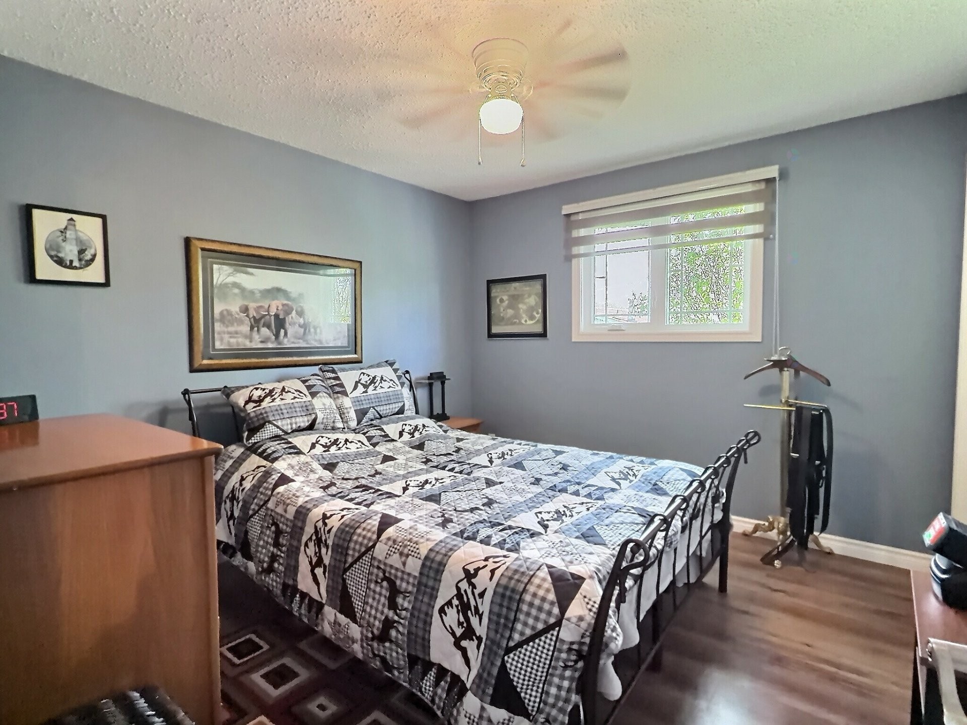 









53


Carré Roberge

,
Saint-Bruno-de-Guigues,




QC
J0Z2G0

