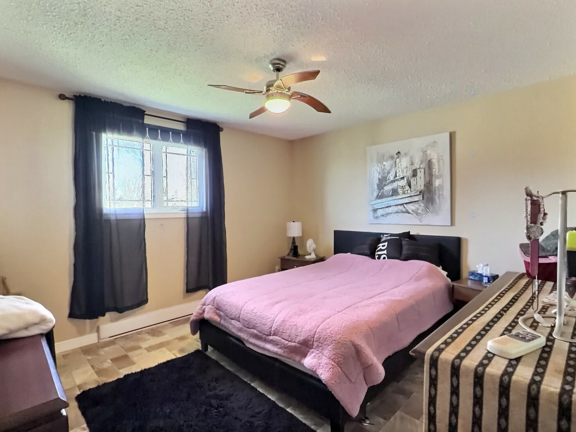 









53


Carré Roberge

,
Saint-Bruno-de-Guigues,




QC
J0Z2G0


