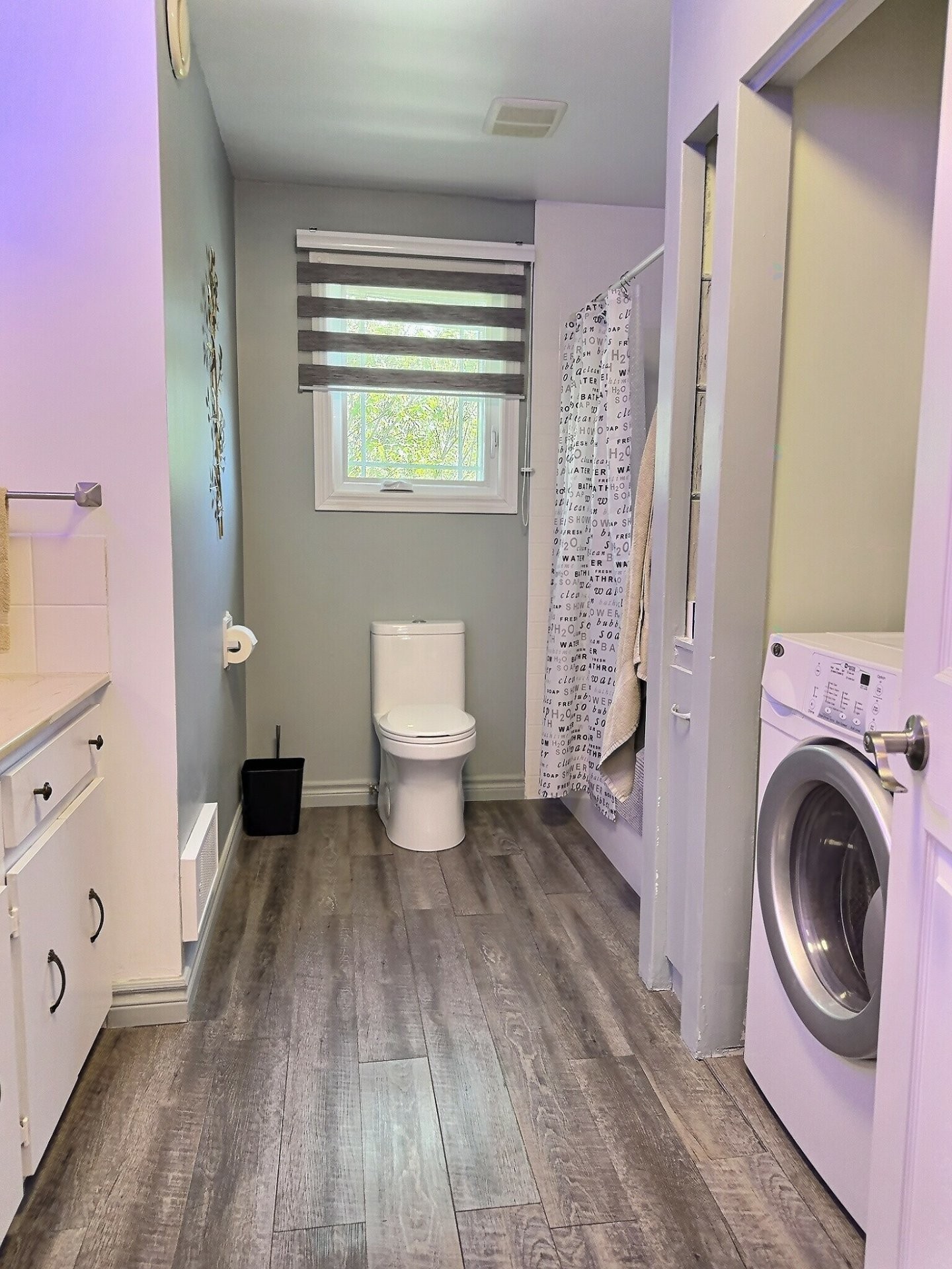









53


Carré Roberge

,
Saint-Bruno-de-Guigues,




QC
J0Z2G0

