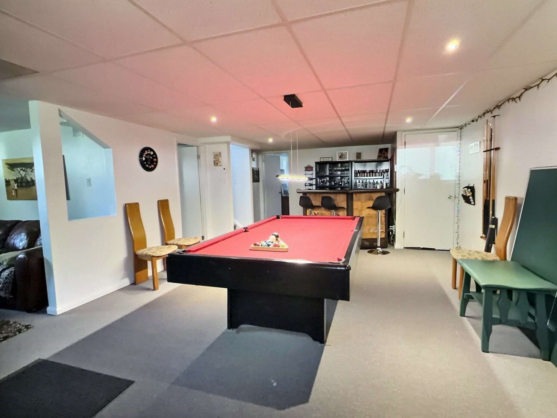 









53


Carré Roberge

,
Saint-Bruno-de-Guigues,




QC
J0Z2G0

