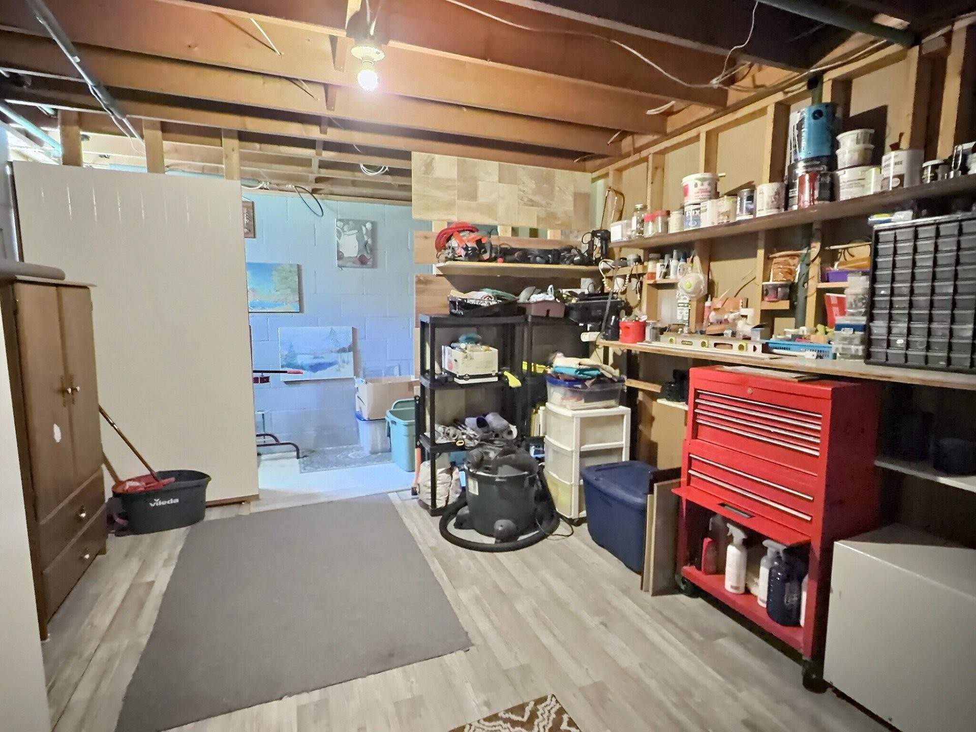 









53


Carré Roberge

,
Saint-Bruno-de-Guigues,




QC
J0Z2G0

