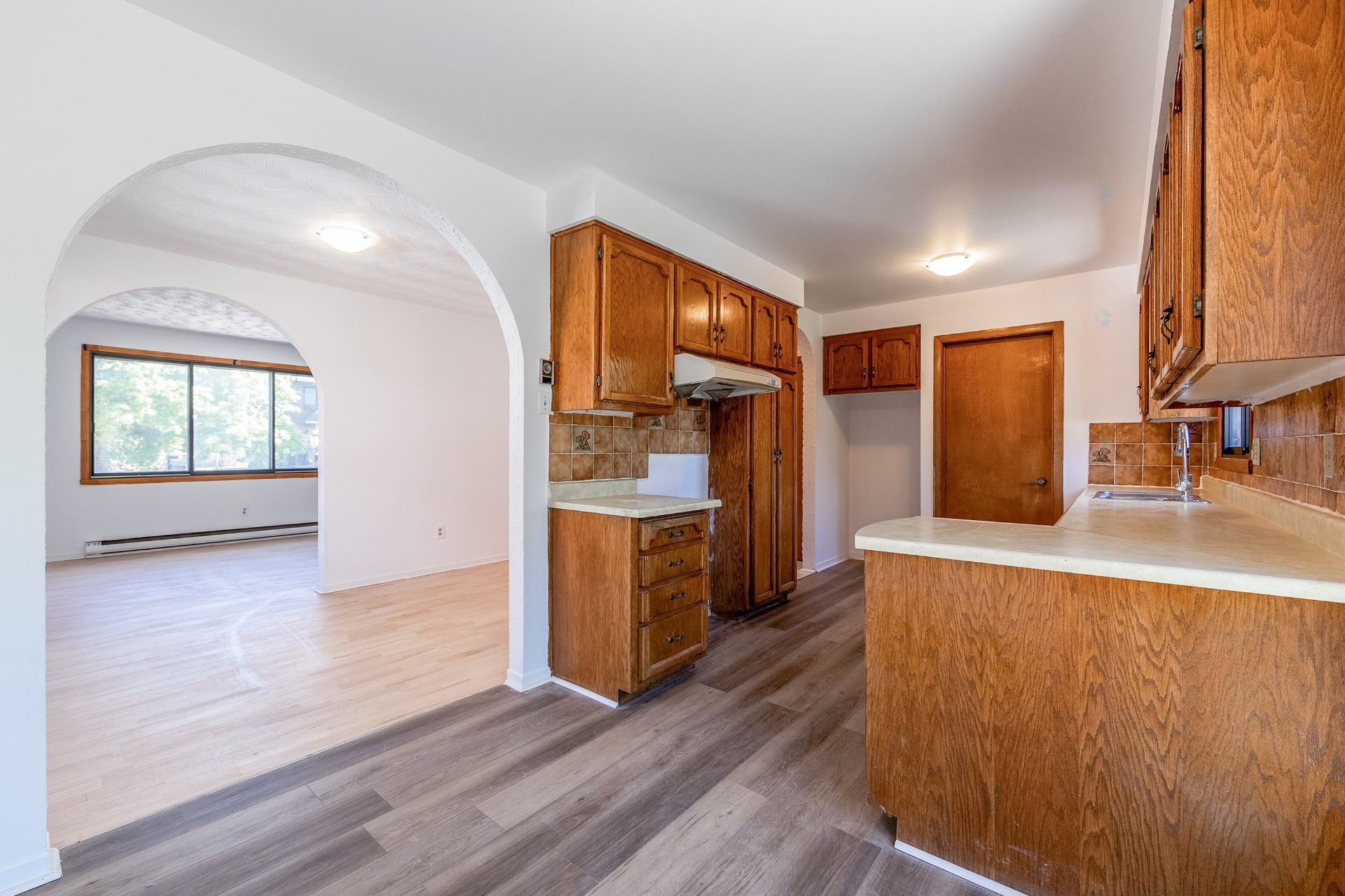 









4030


Rue Jacques-Porlier

,
Montréal (Mercier/Hochelaga-Maisonneuve),




QC
H1K4M2

